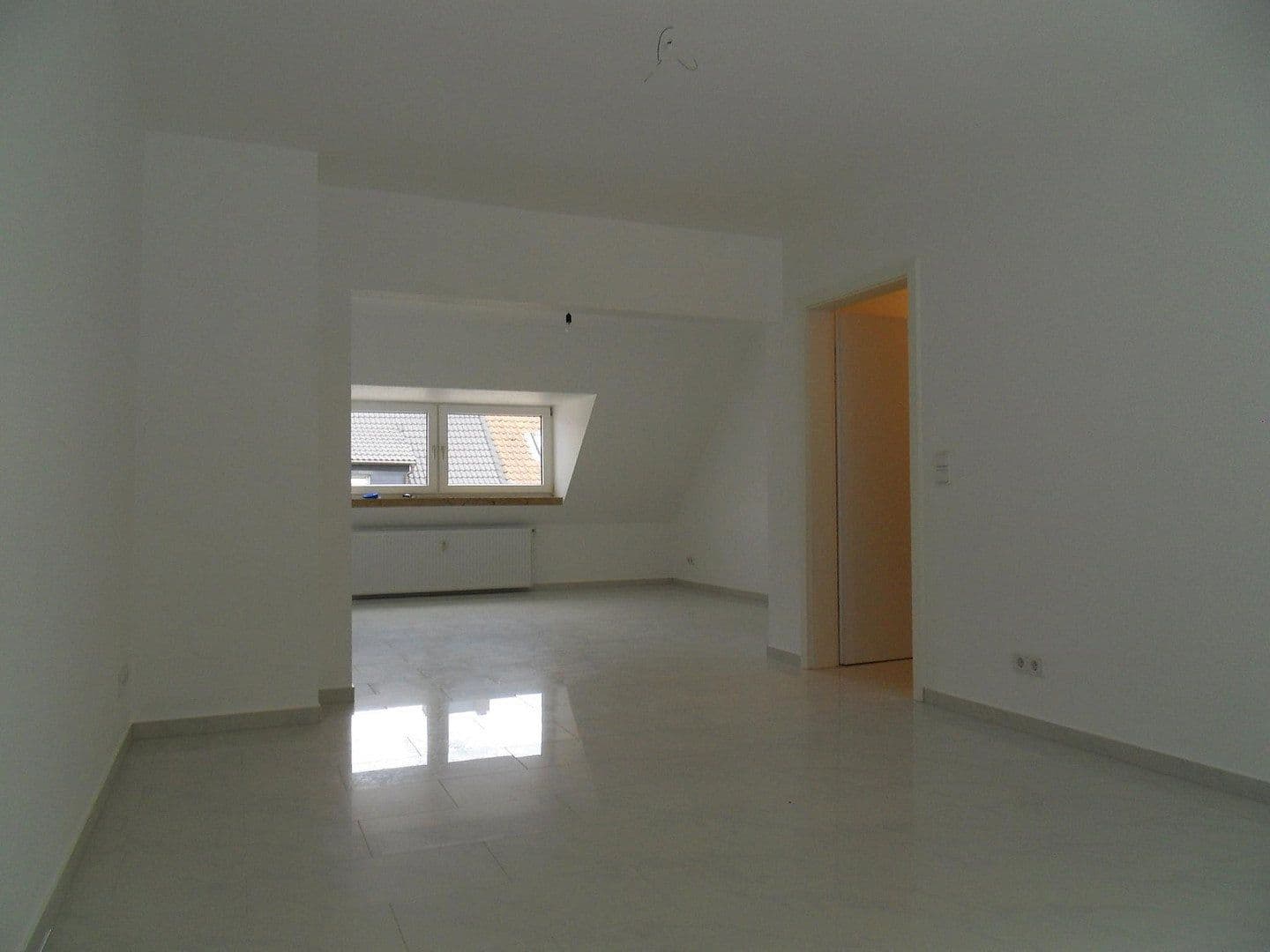 Prenájom bytu 2-izbový 80 m², Dortmund, Severné Porýnie - Westfálsko Prenájom bytu 2-izbový 80 m², Dortmund, Severné Porýnie - Westfálsko