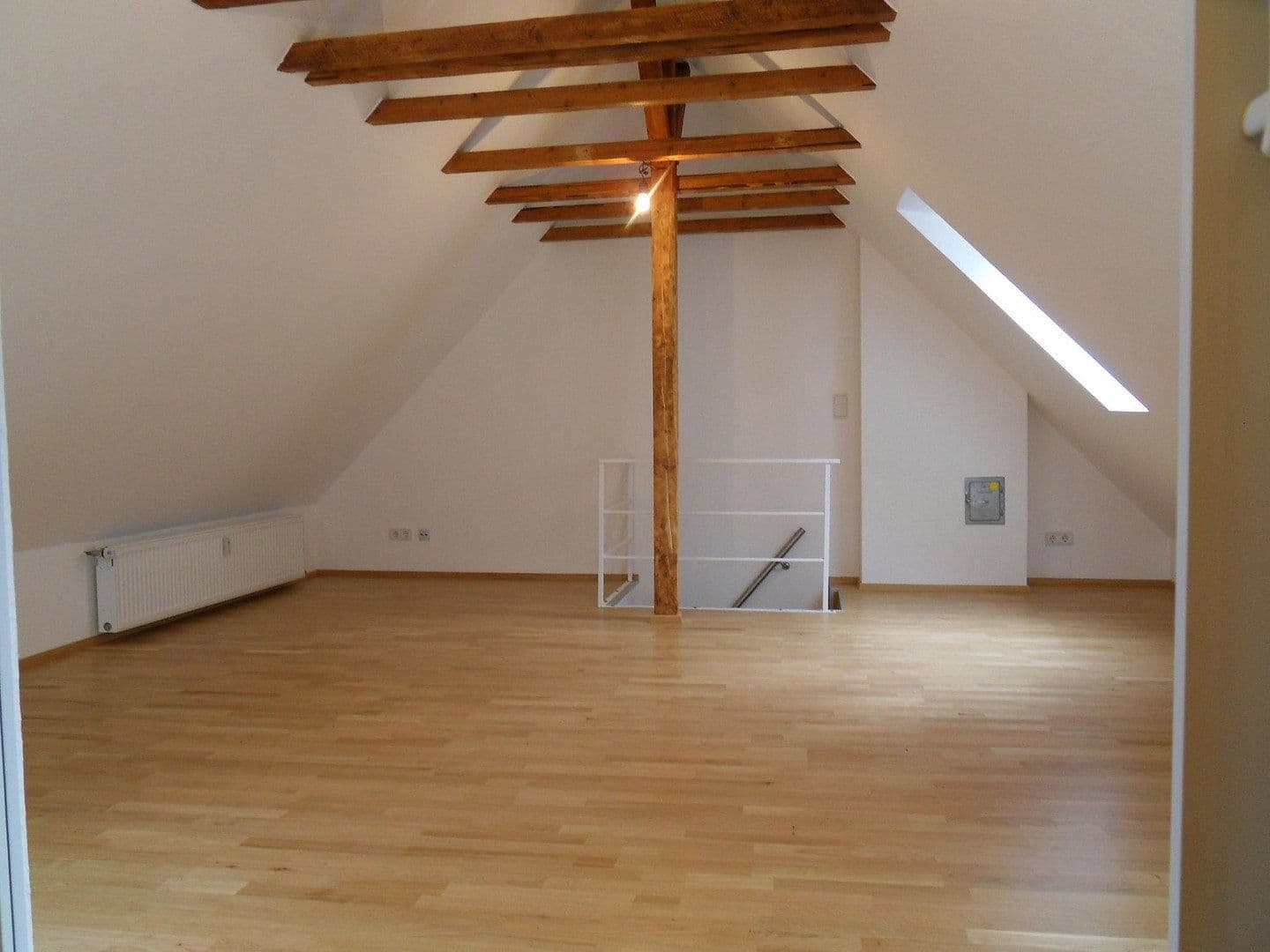 Prenájom bytu 2-izbový 80 m², Dortmund, Severné Porýnie - Westfálsko Prenájom bytu 2-izbový 80 m², Dortmund, Severné Porýnie - Westfálsko