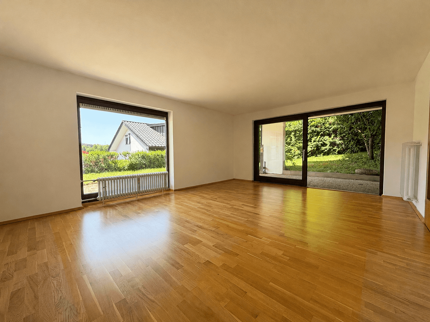 Predaj bytu 2-izbový 104 m², Engen, Bádensko-Wurttembersko Predaj bytu 2-izbový 104 m², Engen, Bádensko-Wurttembersko