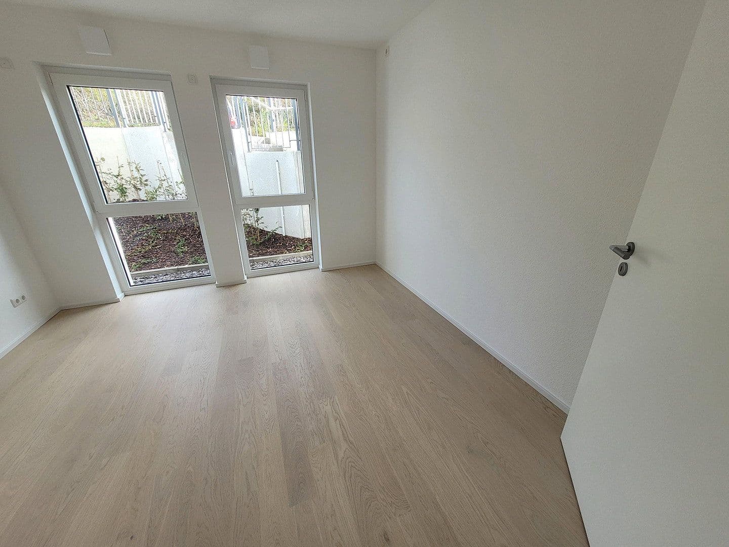 Predaj bytu 4-izbový 117 m², Niedernhausen, Hesensko Predaj bytu 4-izbový 117 m², Niedernhausen, Hesensko