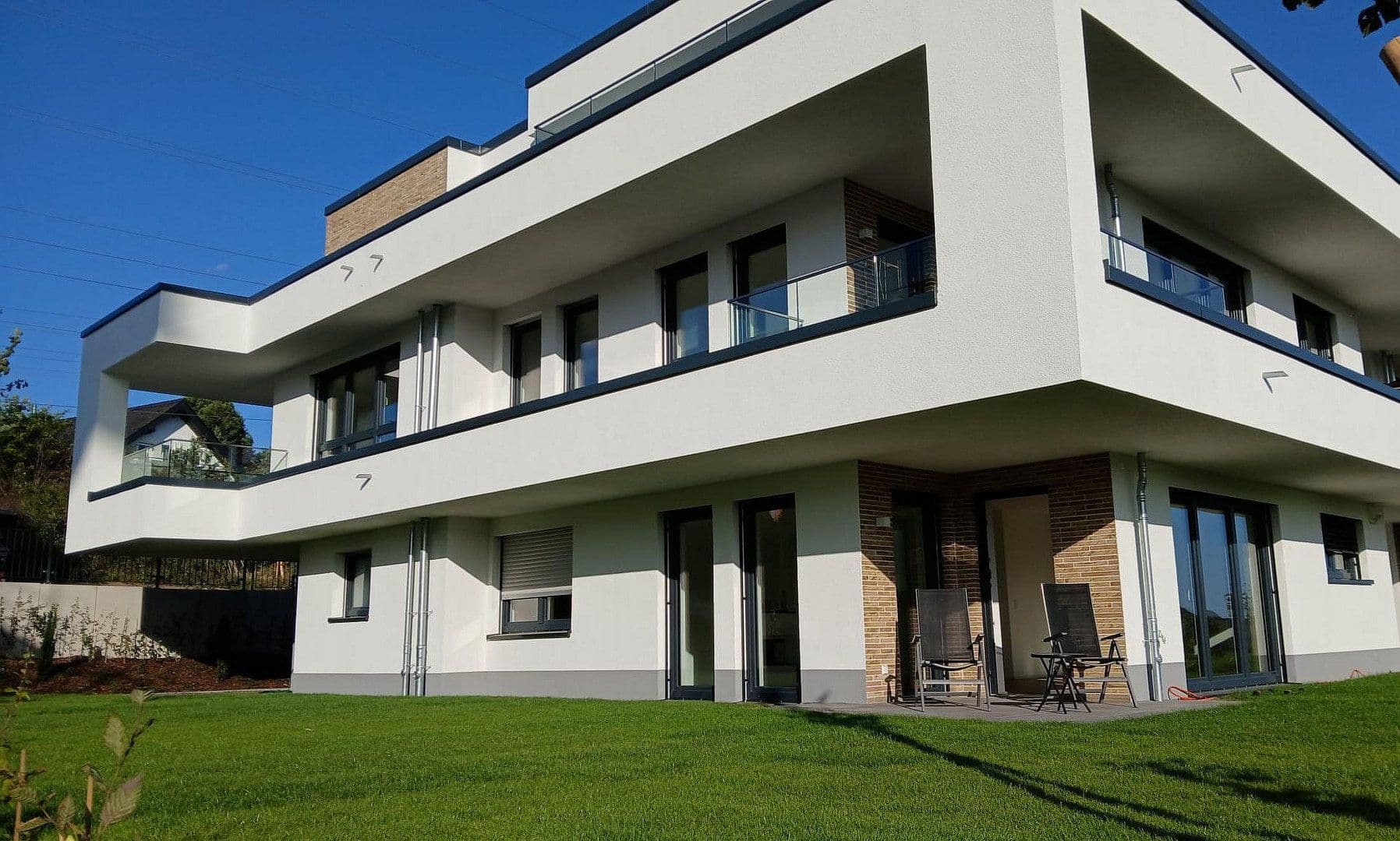 Predaj bytu 4-izbový 117 m², Niedernhausen, Hesensko Predaj bytu 4-izbový 117 m², Niedernhausen, Hesensko