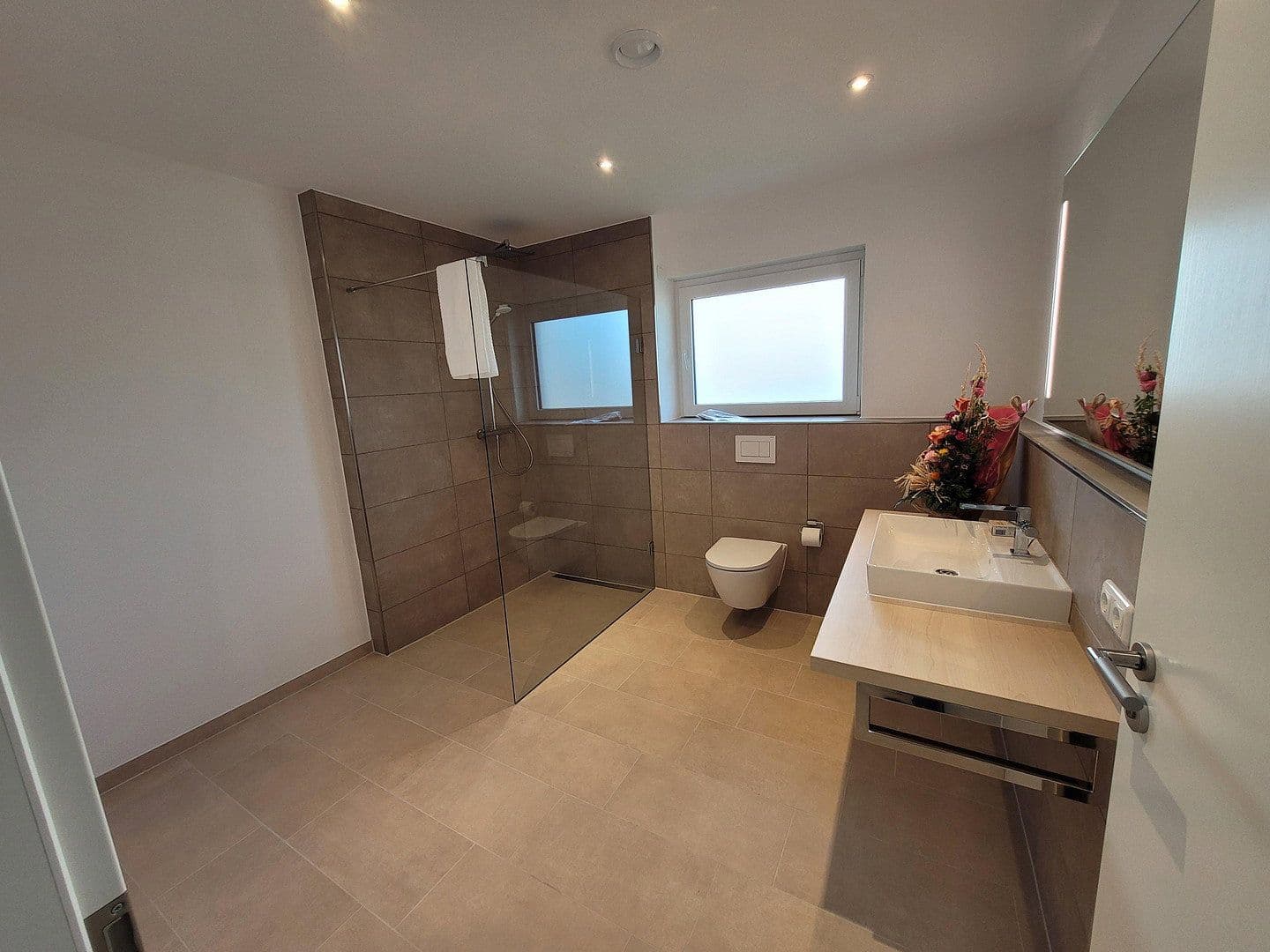 Predaj bytu 4-izbový 117 m², Niedernhausen, Hesensko Predaj bytu 4-izbový 117 m², Niedernhausen, Hesensko