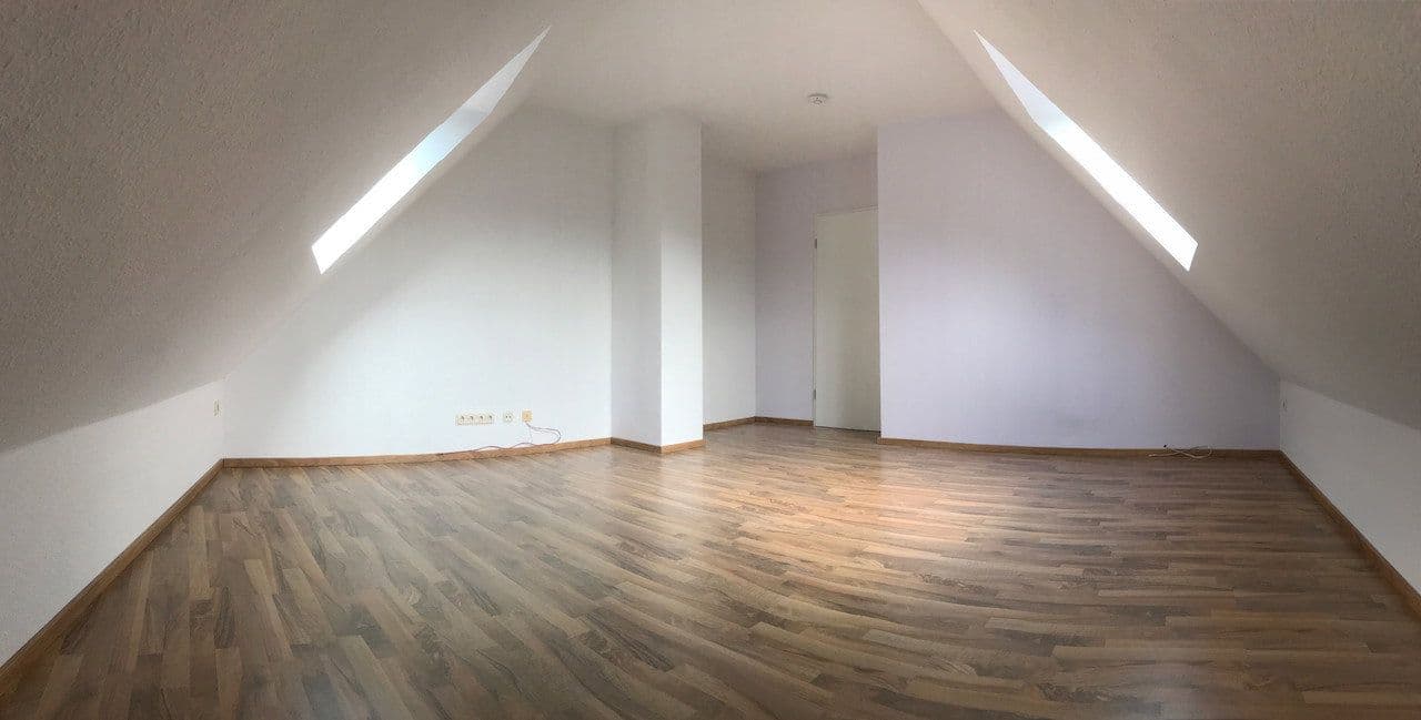 Prenájom bytu 4-izbový 124 m², Hattersheim am Main, Hesensko Prenájom bytu 4-izbový 124 m², Hattersheim am Main, Hesensko