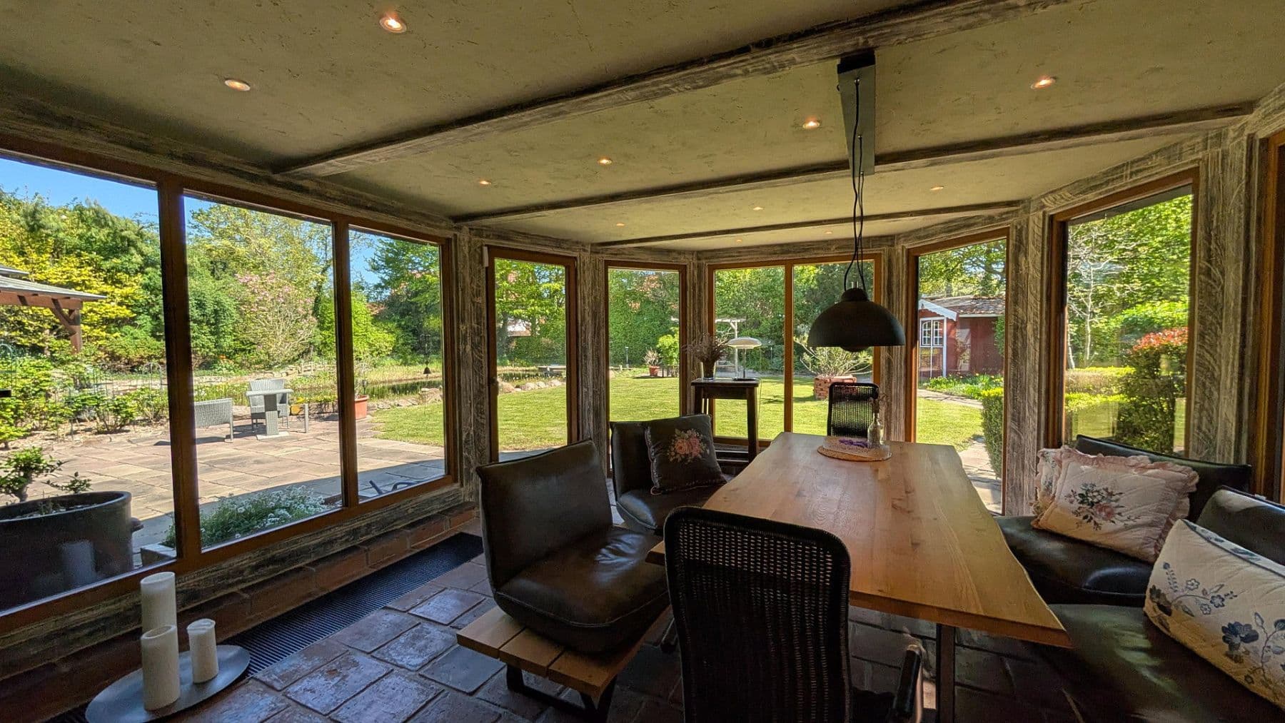 Predaj domu 694 m², pozemek 3.663 m², Hohenhameln, Dolné Sasko Predaj domu 694 m², pozemek 3.663 m², Hohenhameln, Dolné Sasko