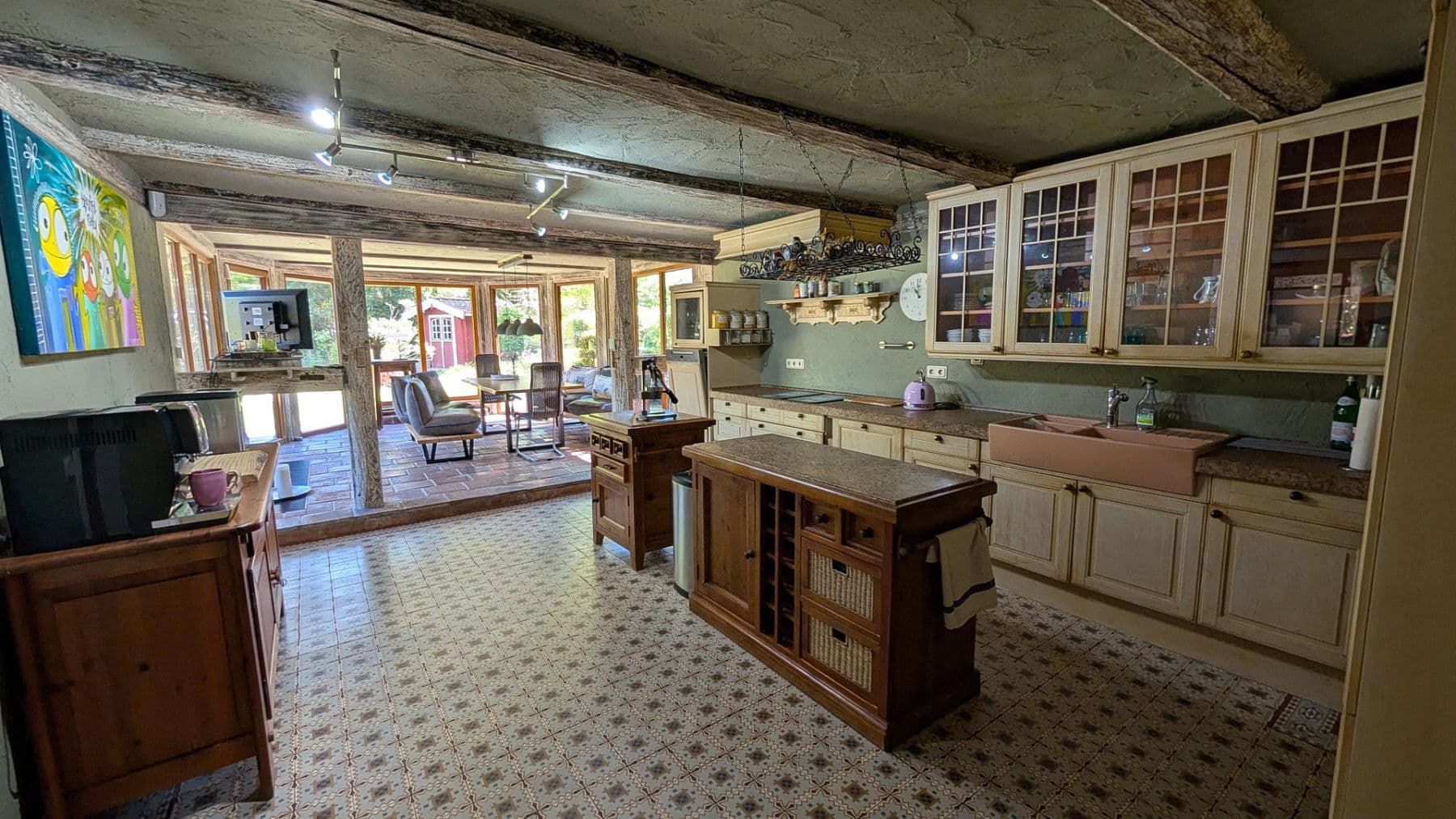 Predaj domu 694 m², pozemek 3.663 m², Hohenhameln, Dolné Sasko Predaj domu 694 m², pozemek 3.663 m², Hohenhameln, Dolné Sasko