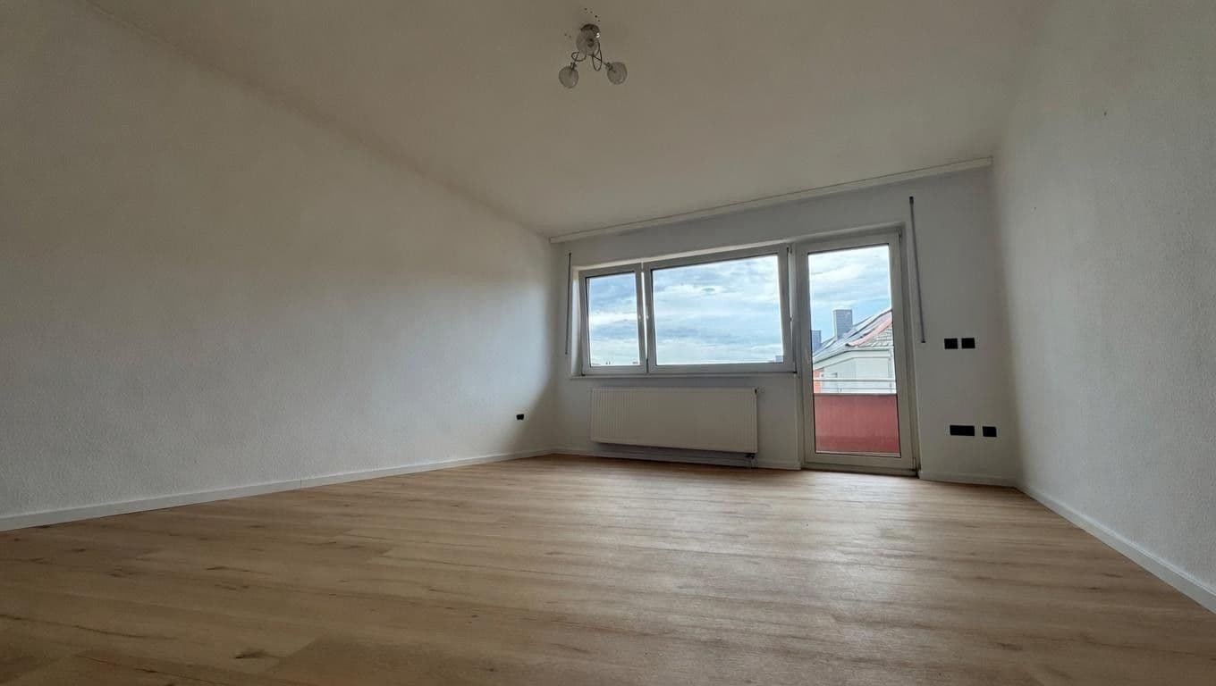 Predaj bytu 2-izbový 81 m², Pfalzgrafenstraße 20, Ludwigshafen am Rhein, Porýnie-Falcko Predaj bytu 2-izbový 81 m², Pfalzgrafenstraße 20, Ludwigshafen am Rhein, Porýnie-Falcko