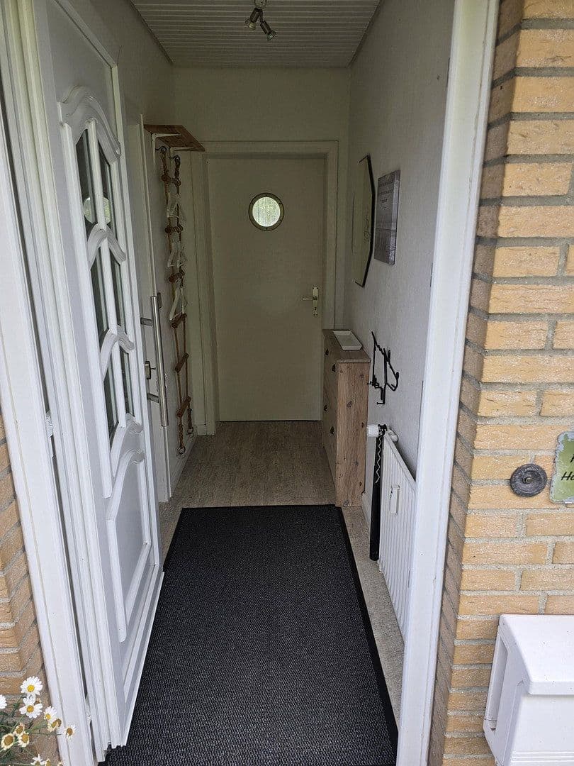 Predaj domu 63 m², pozemek 230 m², Brodersby, Šlezvicko-Holštajnsko Predaj domu 63 m², pozemek 230 m², Brodersby, Šlezvicko-Holštajnsko