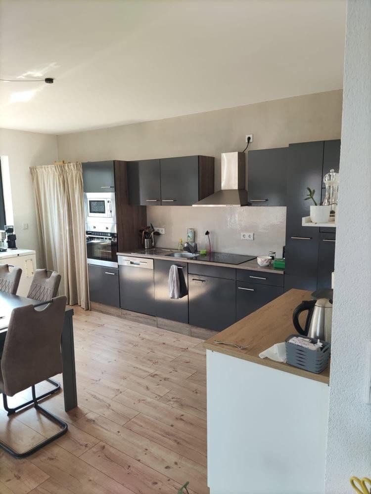 Prenájom bytu 2-izbový 93 m², Gießen, Hesensko Prenájom bytu 2-izbový 93 m², Gießen, Hesensko