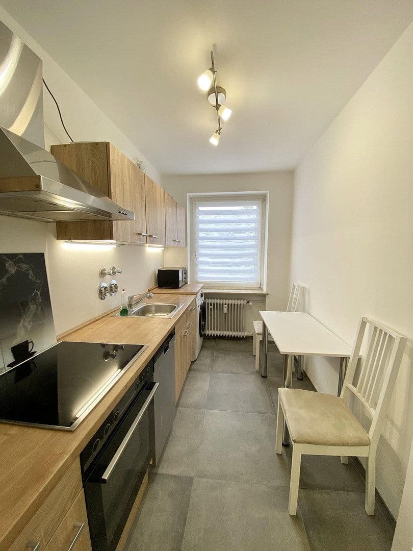Prenájom bytu 1-izbový 70 m², Nietzschestr, München, Bavorsko Prenájom bytu 1-izbový 70 m², Nietzschestr, München, Bavorsko