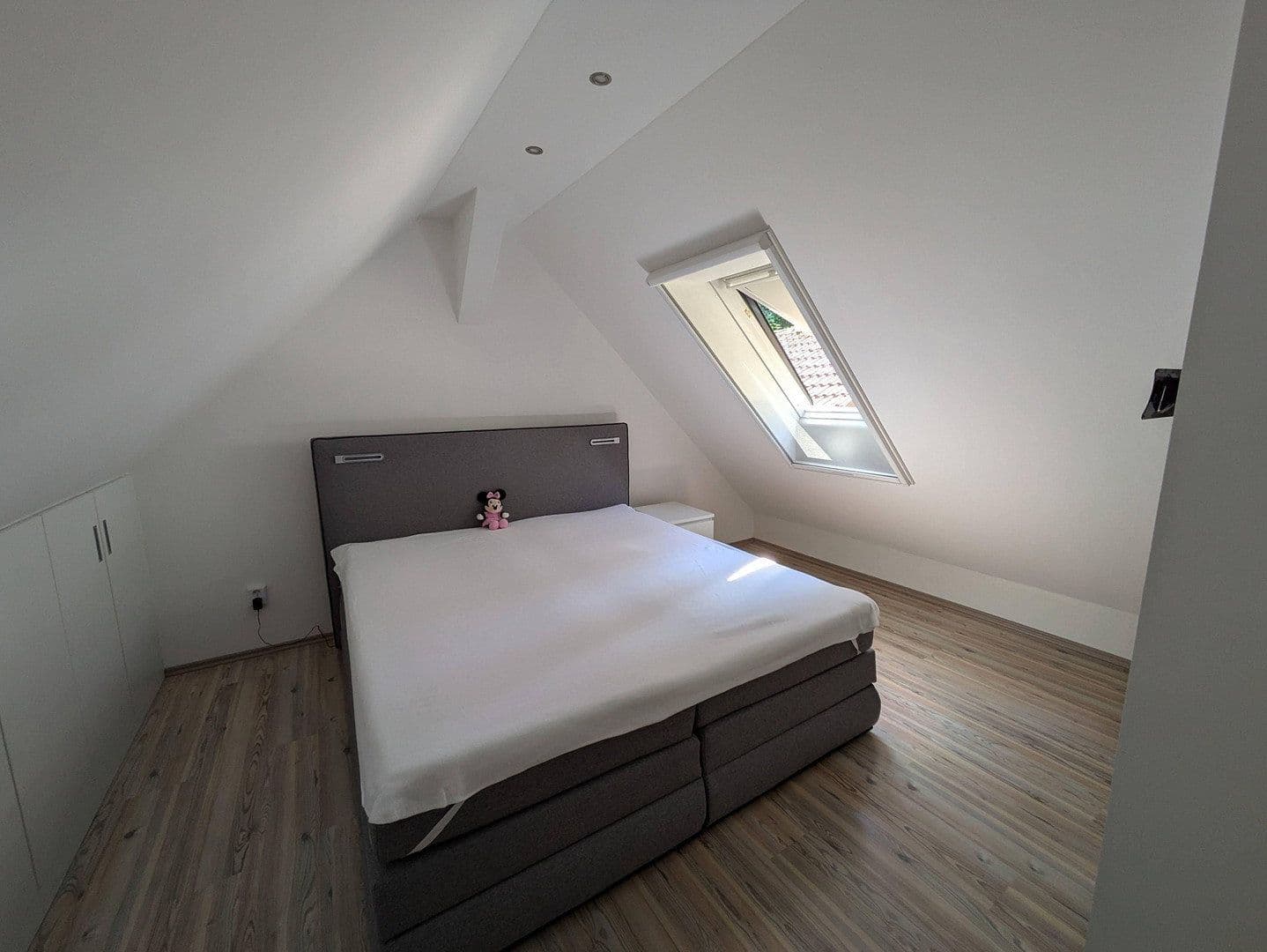 Prenájom domu 92 m², pozemek 210 m², Zeitlarn, Bavorsko Prenájom domu 92 m², pozemek 210 m², Zeitlarn, Bavorsko