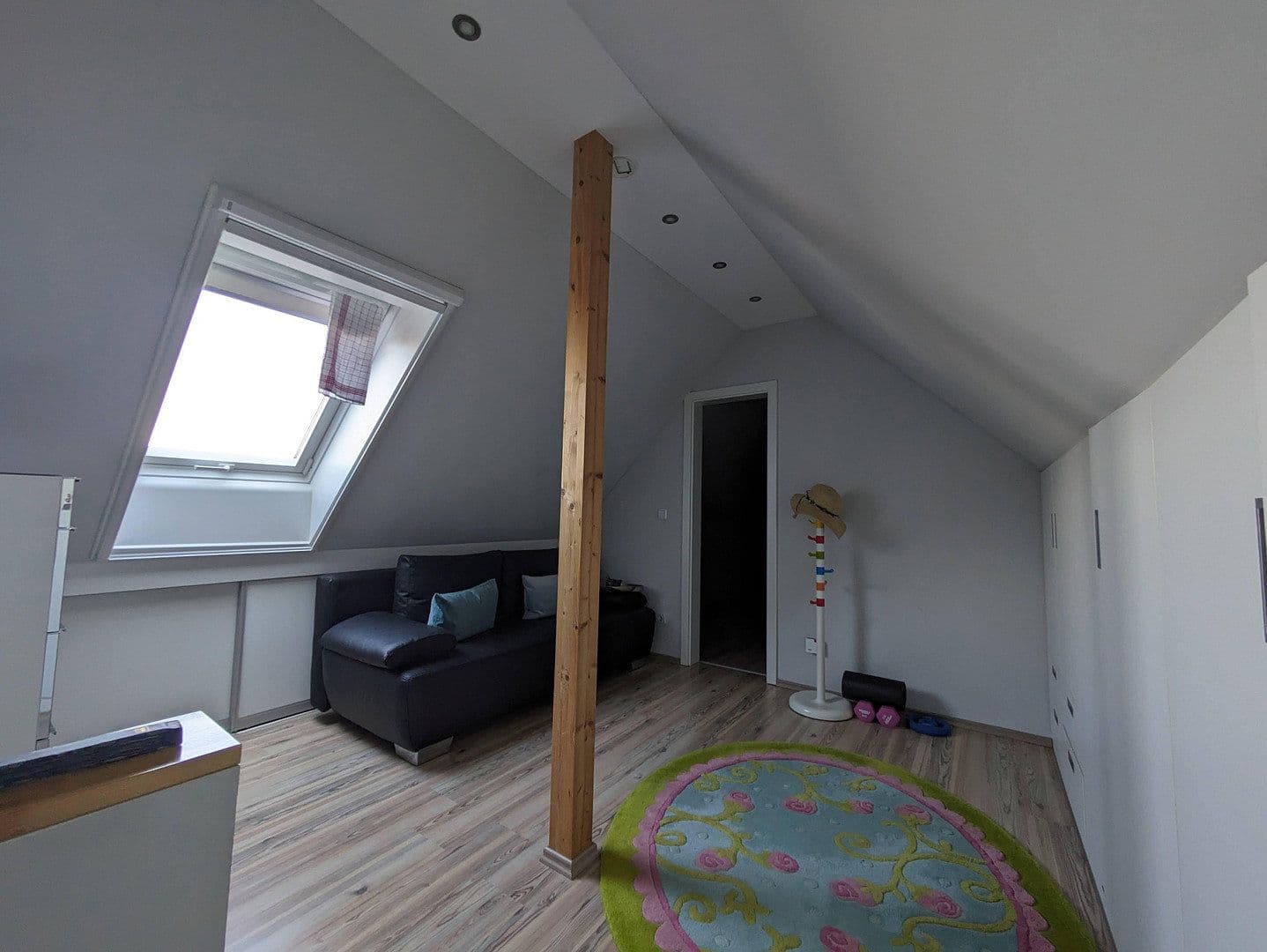 Prenájom domu 92 m², pozemek 210 m², Zeitlarn, Bavorsko Prenájom domu 92 m², pozemek 210 m², Zeitlarn, Bavorsko