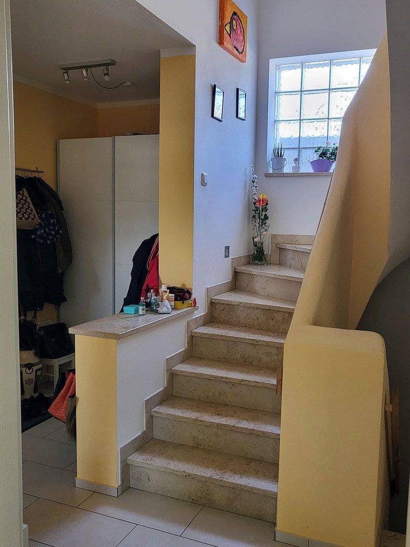 Prenájom domu 145 m², pozemek 289 m², Pfaffenhofen, Bavorsko Prenájom domu 145 m², pozemek 289 m², Pfaffenhofen, Bavorsko