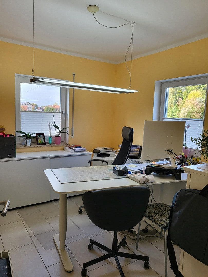 Prenájom domu 145 m², pozemek 289 m², Pfaffenhofen, Bavorsko Prenájom domu 145 m², pozemek 289 m², Pfaffenhofen, Bavorsko