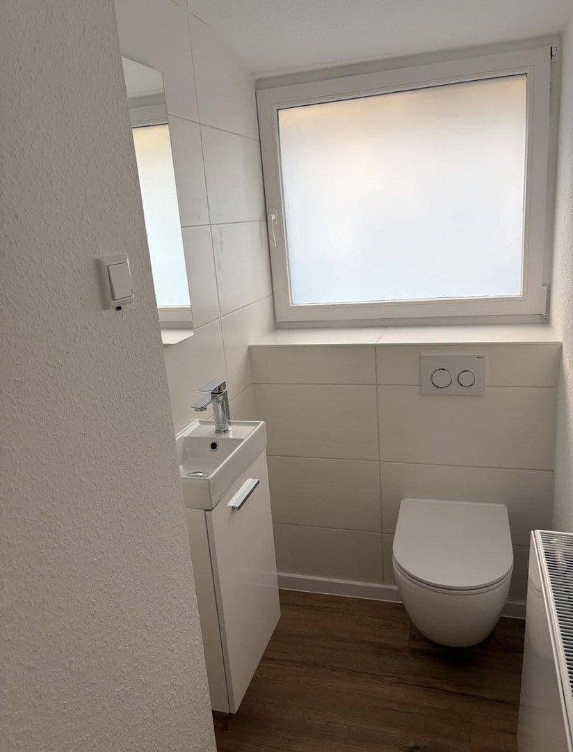 Predaj domu 282 m², pozemek 584 m², Edith-Stein-Straße 34, Wuppertal, Severné Porýnie - Westfálsko Predaj domu 282 m², pozemek 584 m², Edith-Stein-Straße 34, Wuppertal, Severné Porýnie - Westfálsko