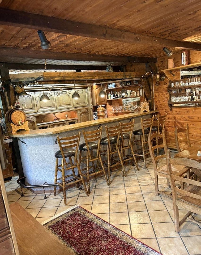 Predaj domu 282 m², pozemek 584 m², Edith-Stein-Straße 34, Wuppertal, Severné Porýnie - Westfálsko Predaj domu 282 m², pozemek 584 m², Edith-Stein-Straße 34, Wuppertal, Severné Porýnie - Westfálsko
