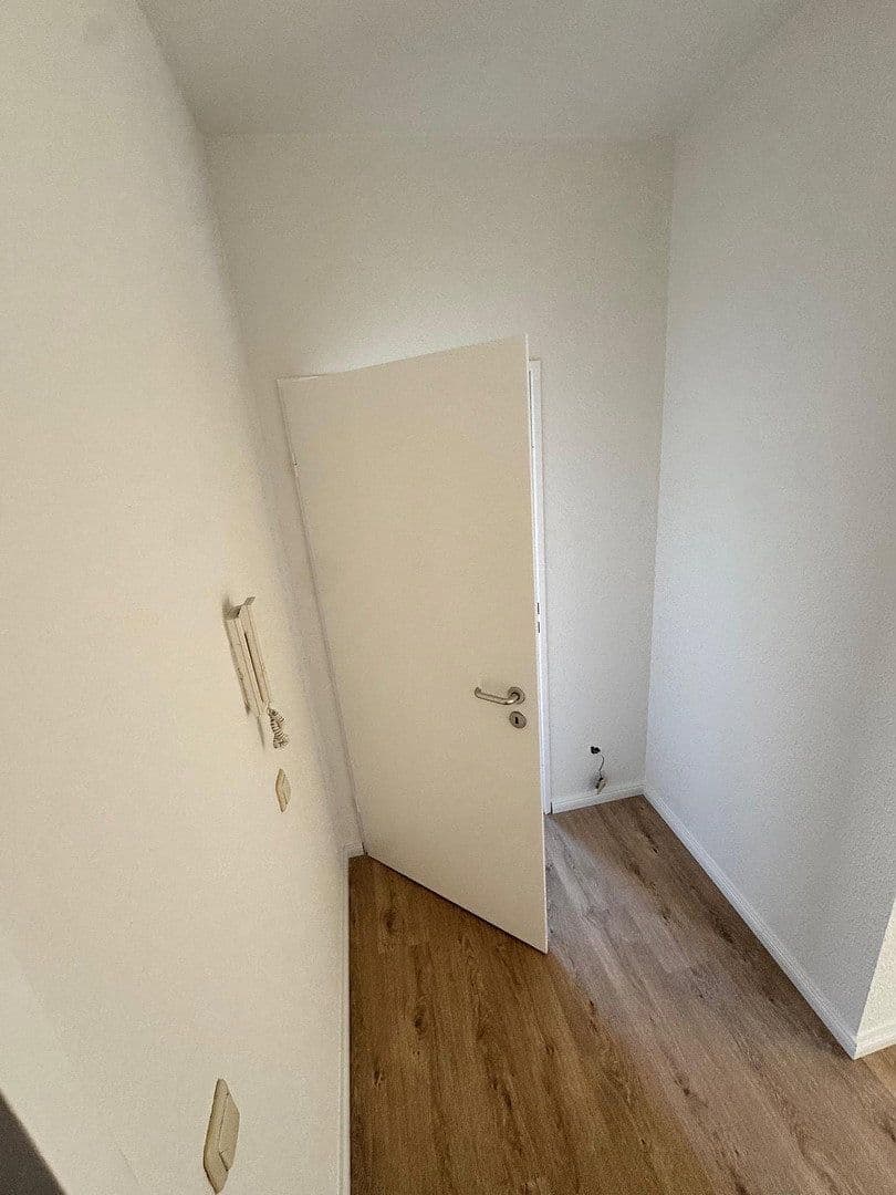 Prenájom bytu 3-izbový 72 m², Fouquéstraße 8, Brandenburg an der Havel, Brandenbursko Prenájom bytu 3-izbový 72 m², Fouquéstraße 8, Brandenburg an der Havel, Brandenbursko