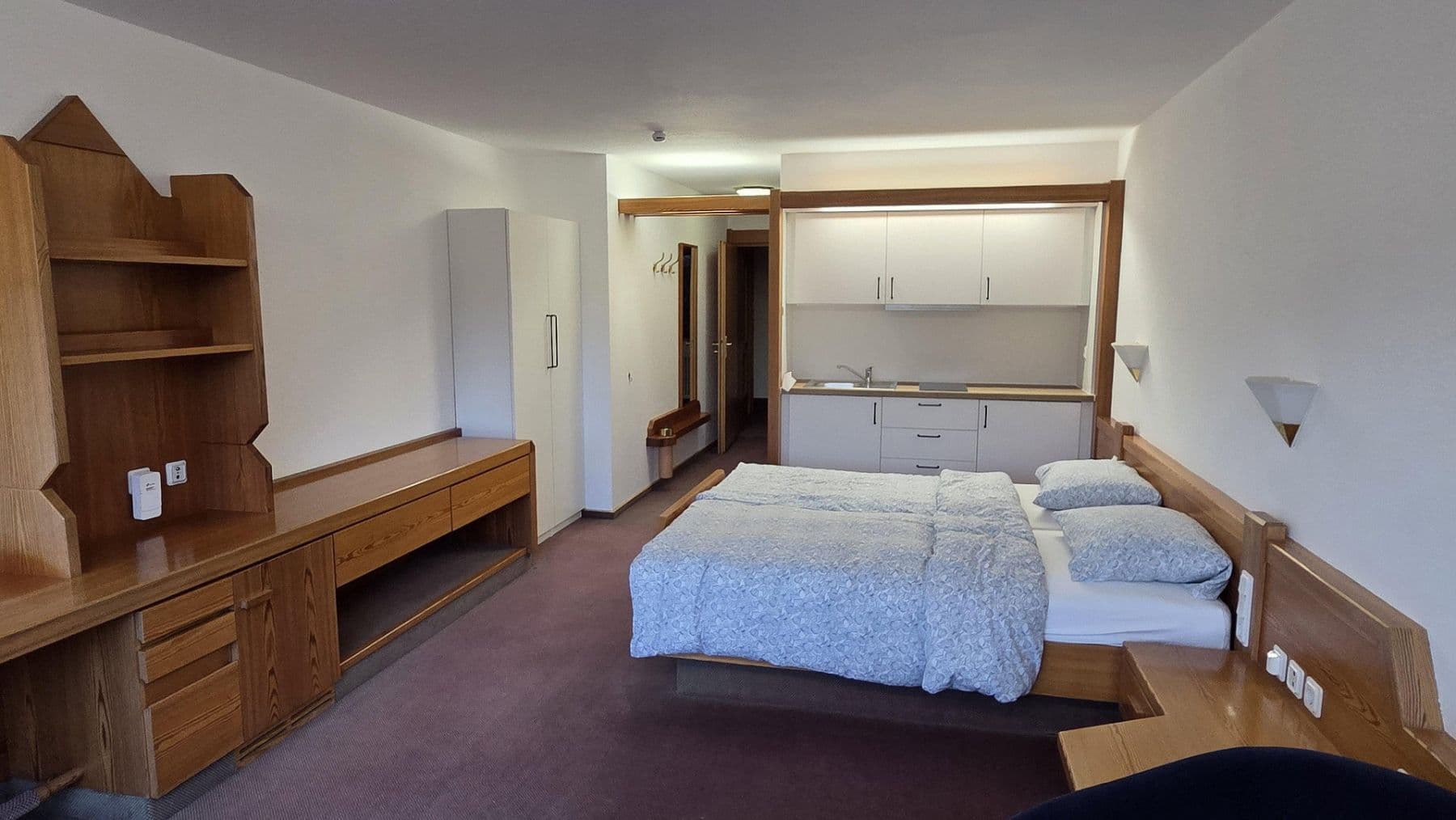 Prenájom bytu 1-izbový 30 m², Hölderlinstraße 1, Bad Liebenzell, Bádensko-Wurttembersko Prenájom bytu 1-izbový 30 m², Hölderlinstraße 1, Bad Liebenzell, Bádensko-Wurttembersko