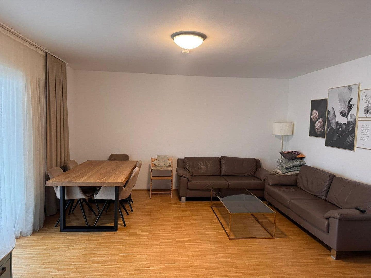 Prenájom bytu 3-izbový 88 m², Köln, Severné Porýnie - Westfálsko Prenájom bytu 3-izbový 88 m², Köln, Severné Porýnie - Westfálsko