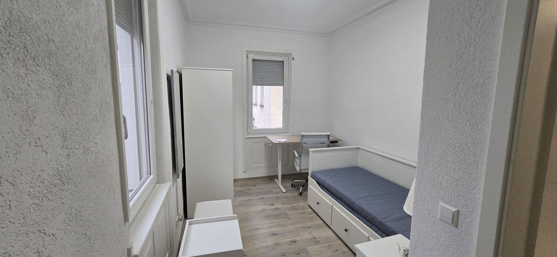 Prenájom bytu 1-izbový 28 m², Duisburgerstraße 22, Stuttgart, Bádensko-Wurttembersko Prenájom bytu 1-izbový 28 m², Duisburgerstraße 22, Stuttgart, Bádensko-Wurttembersko