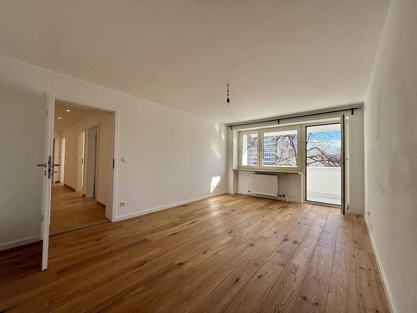 Predaj bytu 3-izbový 70 m², Engadiner Strasse 36, München, Bavorsko Predaj bytu 3-izbový 70 m², Engadiner Strasse 36, München, Bavorsko