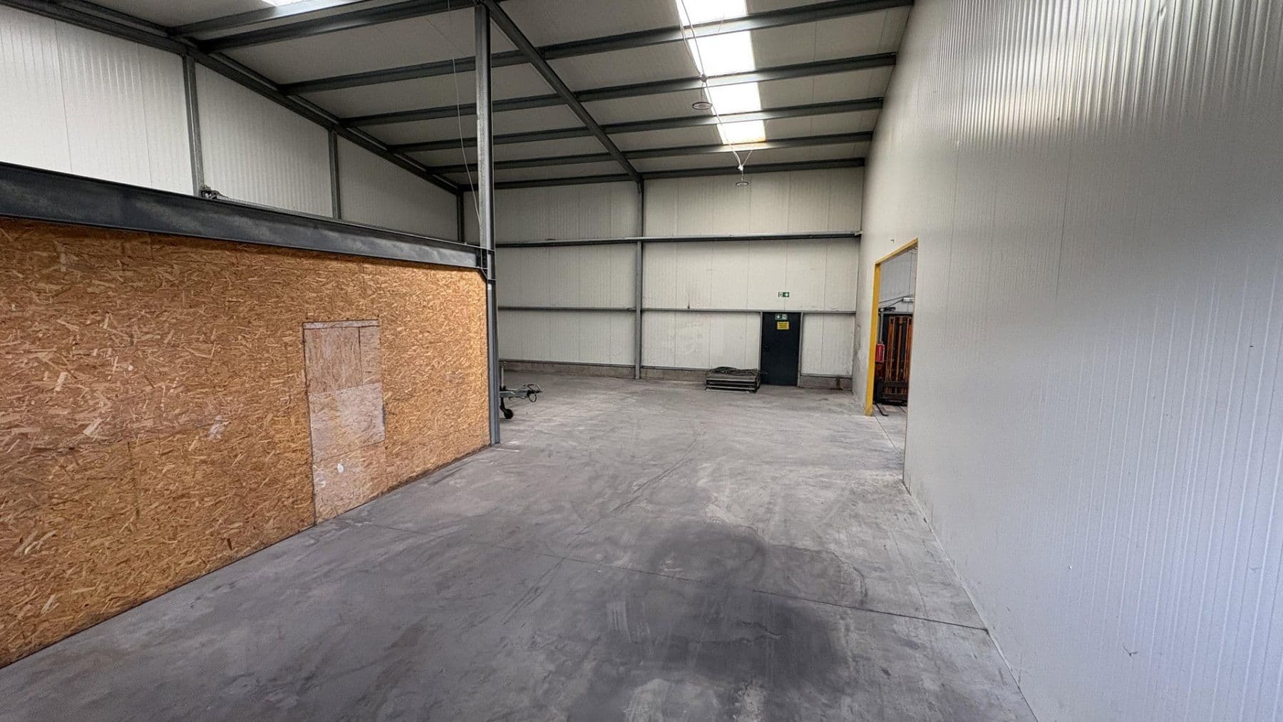Prenájom nebytového priestoru 1.856 m², Nikolaus-Groß-Str. 17, Dortmund, Severné Porýnie - Westfálsko Prenájom nebytového priestoru 1.856 m², Nikolaus-Groß-Str. 17, Dortmund, Severné Porýnie - Westfálsko