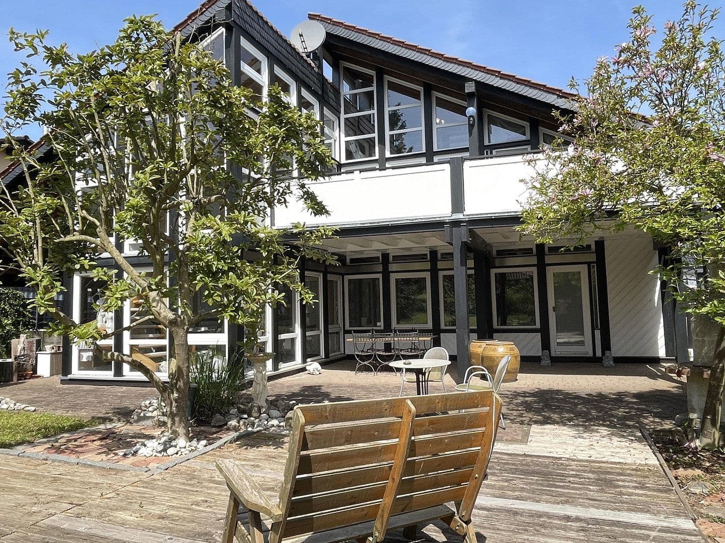 Predaj domu 263 m², pozemek 1.748 m², Altenstadt, Hesensko Predaj domu 263 m², pozemek 1.748 m², Altenstadt, Hesensko