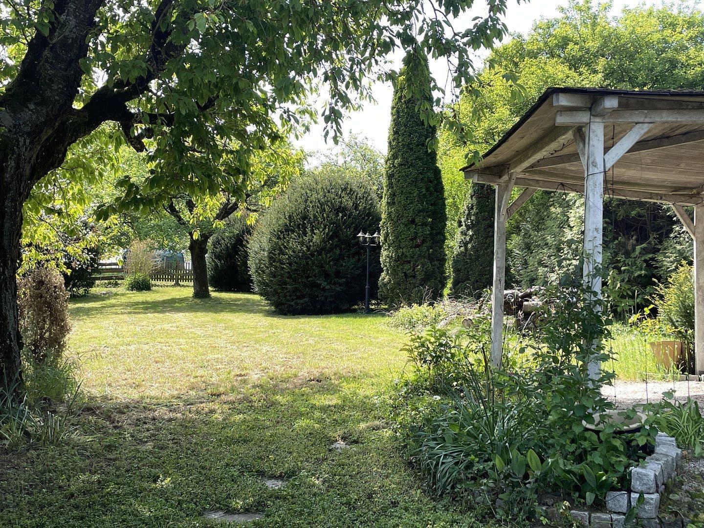 Predaj domu 263 m², pozemek 1.748 m², Altenstadt, Hesensko Predaj domu 263 m², pozemek 1.748 m², Altenstadt, Hesensko