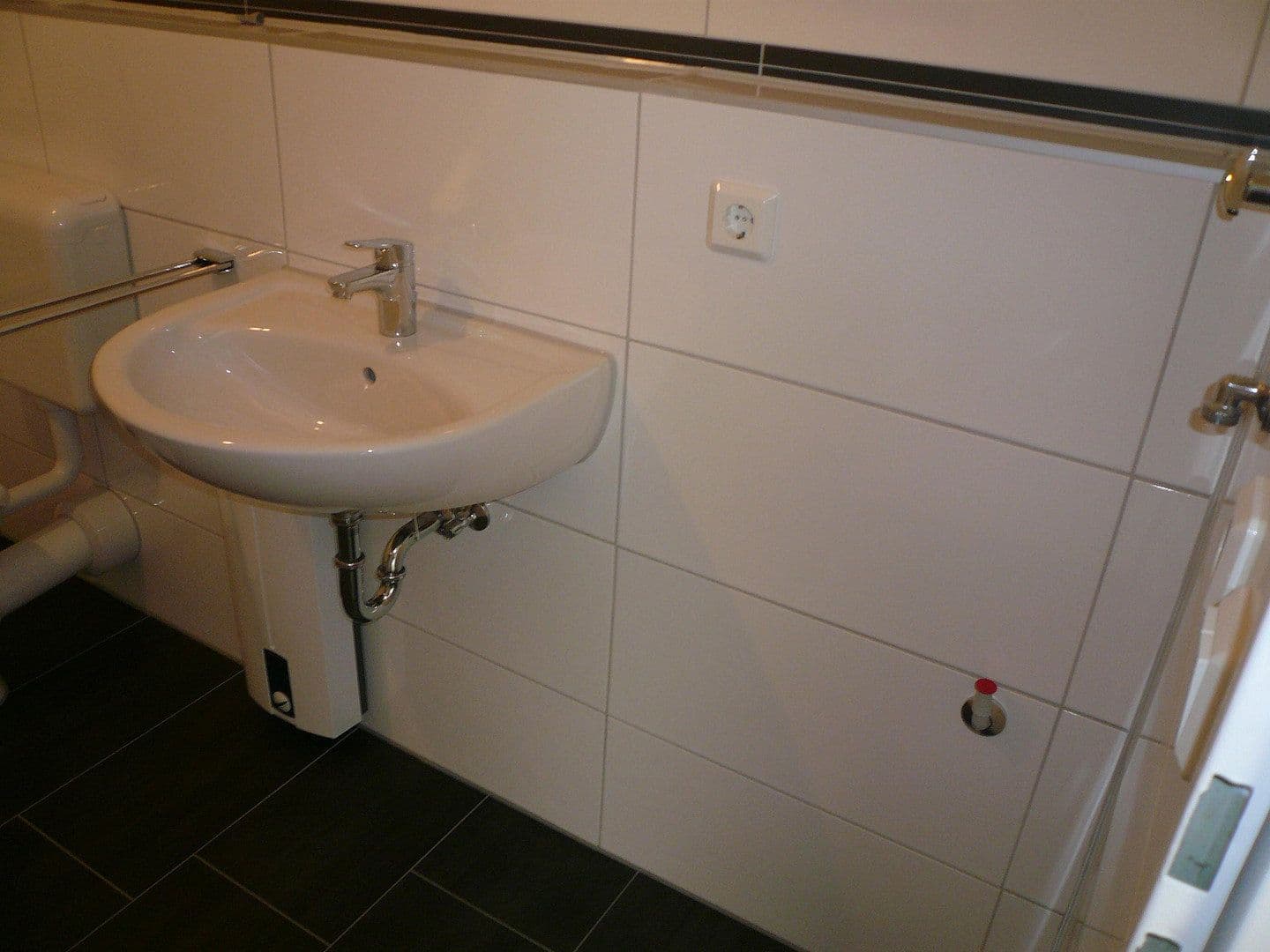 Prenájom bytu 1-izbový 40 m², Heiligenhaus, Severné Porýnie - Westfálsko Prenájom bytu 1-izbový 40 m², Heiligenhaus, Severné Porýnie - Westfálsko