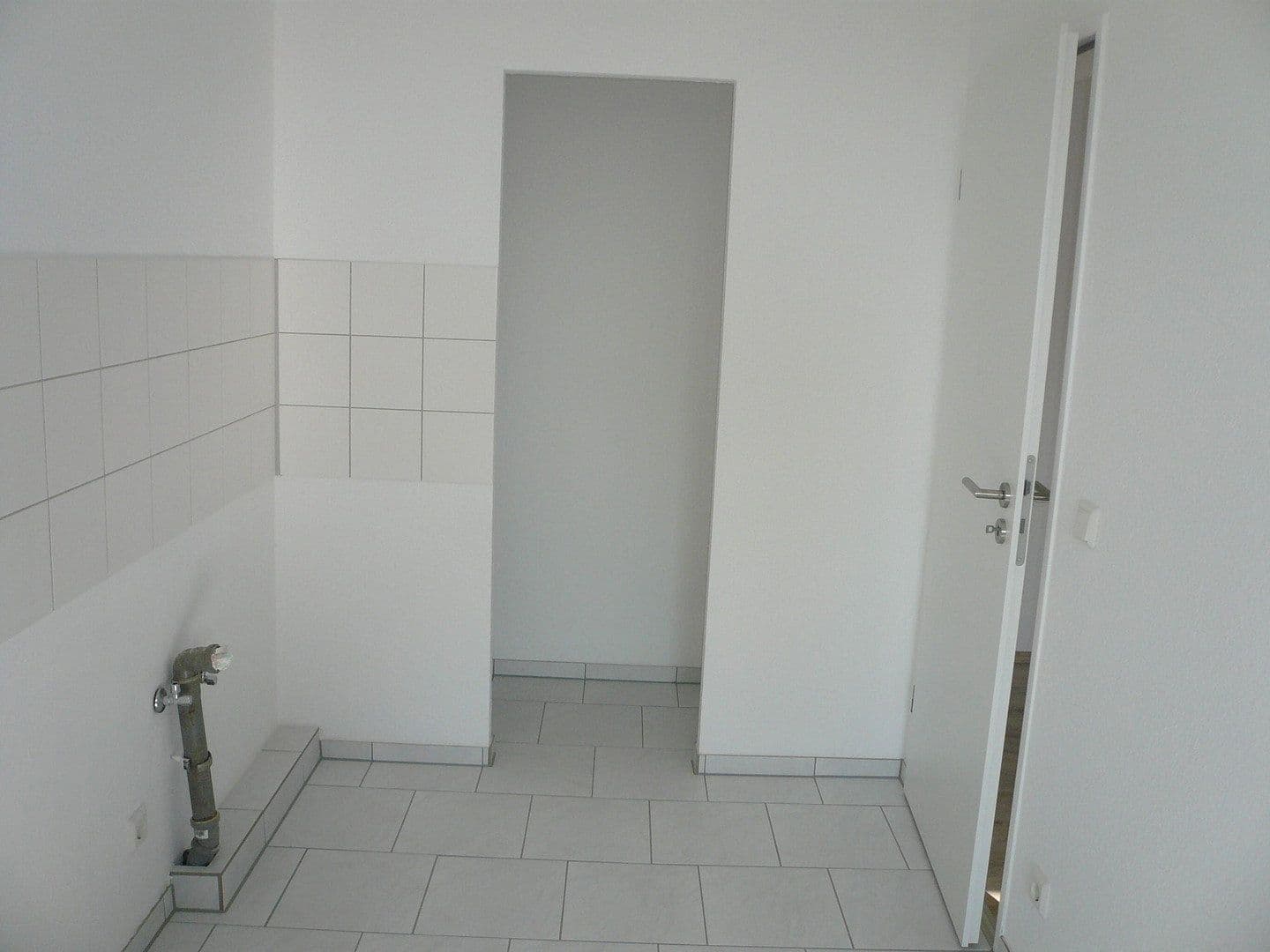 Prenájom bytu 1-izbový 40 m², Heiligenhaus, Severné Porýnie - Westfálsko Prenájom bytu 1-izbový 40 m², Heiligenhaus, Severné Porýnie - Westfálsko