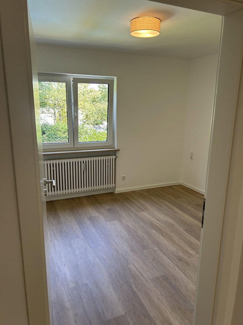 Prenájom bytu 2-izbový 63 m², München, Bavorsko Prenájom bytu 2-izbový 63 m², München, Bavorsko