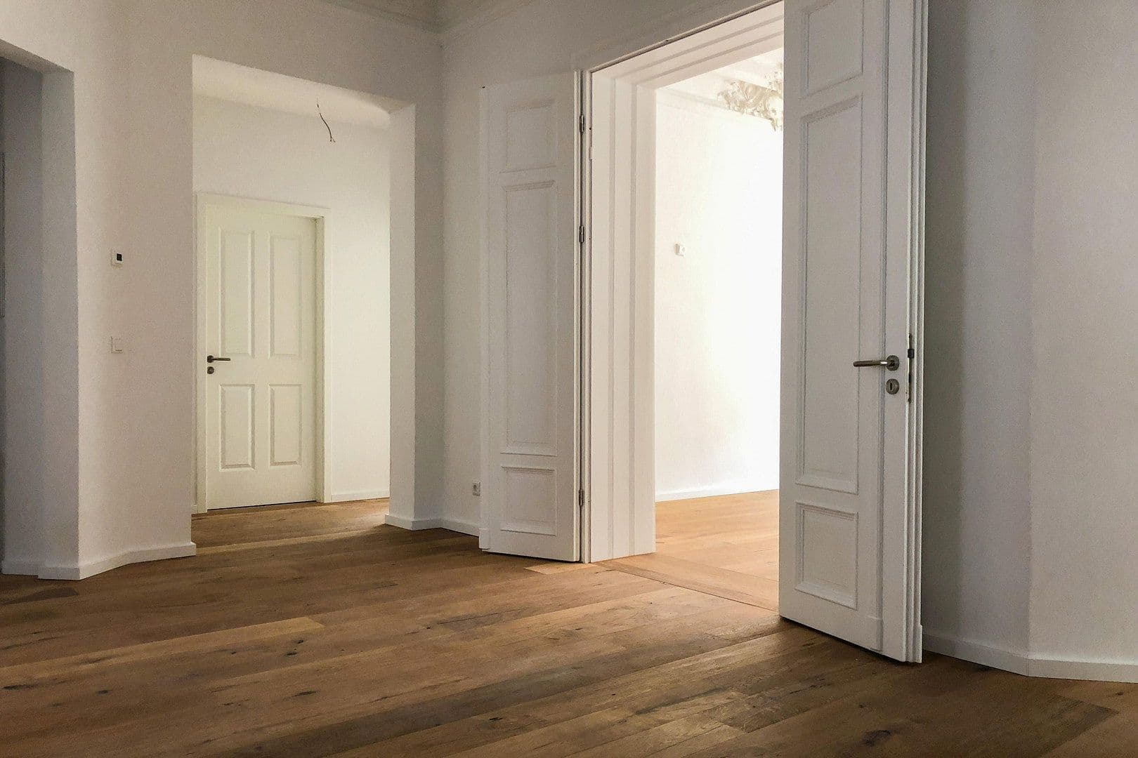 Prenájom bytu 6-izbový 188 m², Karl-Liebknecht-Str. 37, Halle, Sasko-Anhaltsko Prenájom bytu 6-izbový 188 m², Karl-Liebknecht-Str. 37, Halle, Sasko-Anhaltsko