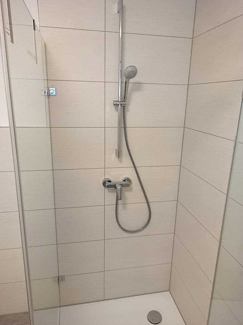 Prenájom bytu 2-izbový 62 m², Leutkirchstraße 41, Friesenheim, Bádensko-Wurttembersko Prenájom bytu 2-izbový 62 m², Leutkirchstraße 41, Friesenheim, Bádensko-Wurttembersko