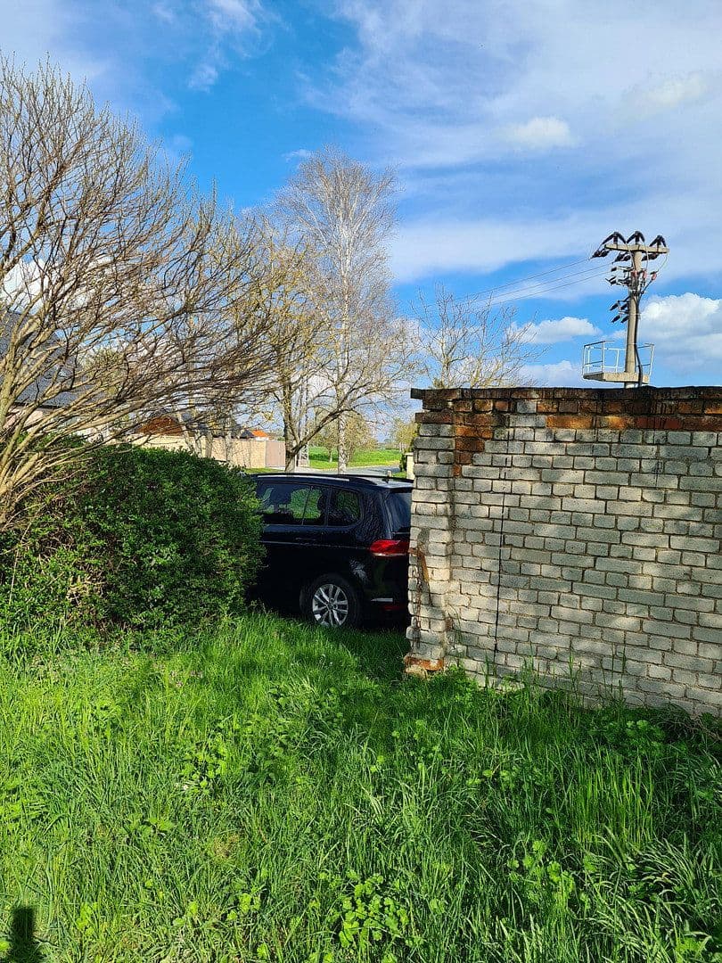 Predaj pozemku 1.900 m², Pobziger Hauptstraße 25, Nienburg (Saale), Sasko-Anhaltsko Predaj pozemku 1.900 m², Pobziger Hauptstraße 25, Nienburg (Saale), Sasko-Anhaltsko