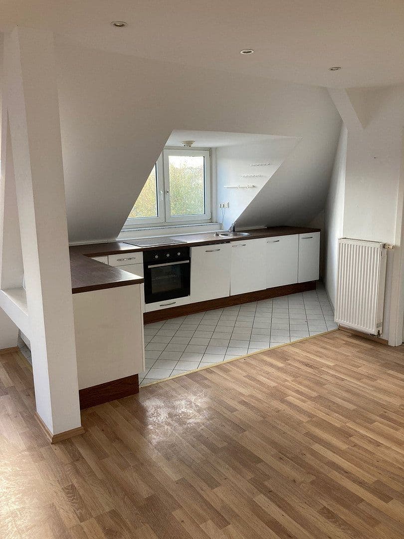 Prenájom bytu 2-izbový 59 m², Böttgerstr. 5, Leipzig, Sasko Prenájom bytu 2-izbový 59 m², Böttgerstr. 5, Leipzig, Sasko