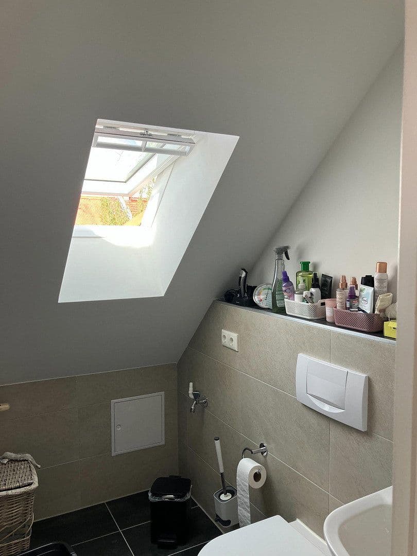 Prenájom bytu 2-izbový 59 m², Böttgerstr. 5, Leipzig, Sasko Prenájom bytu 2-izbový 59 m², Böttgerstr. 5, Leipzig, Sasko