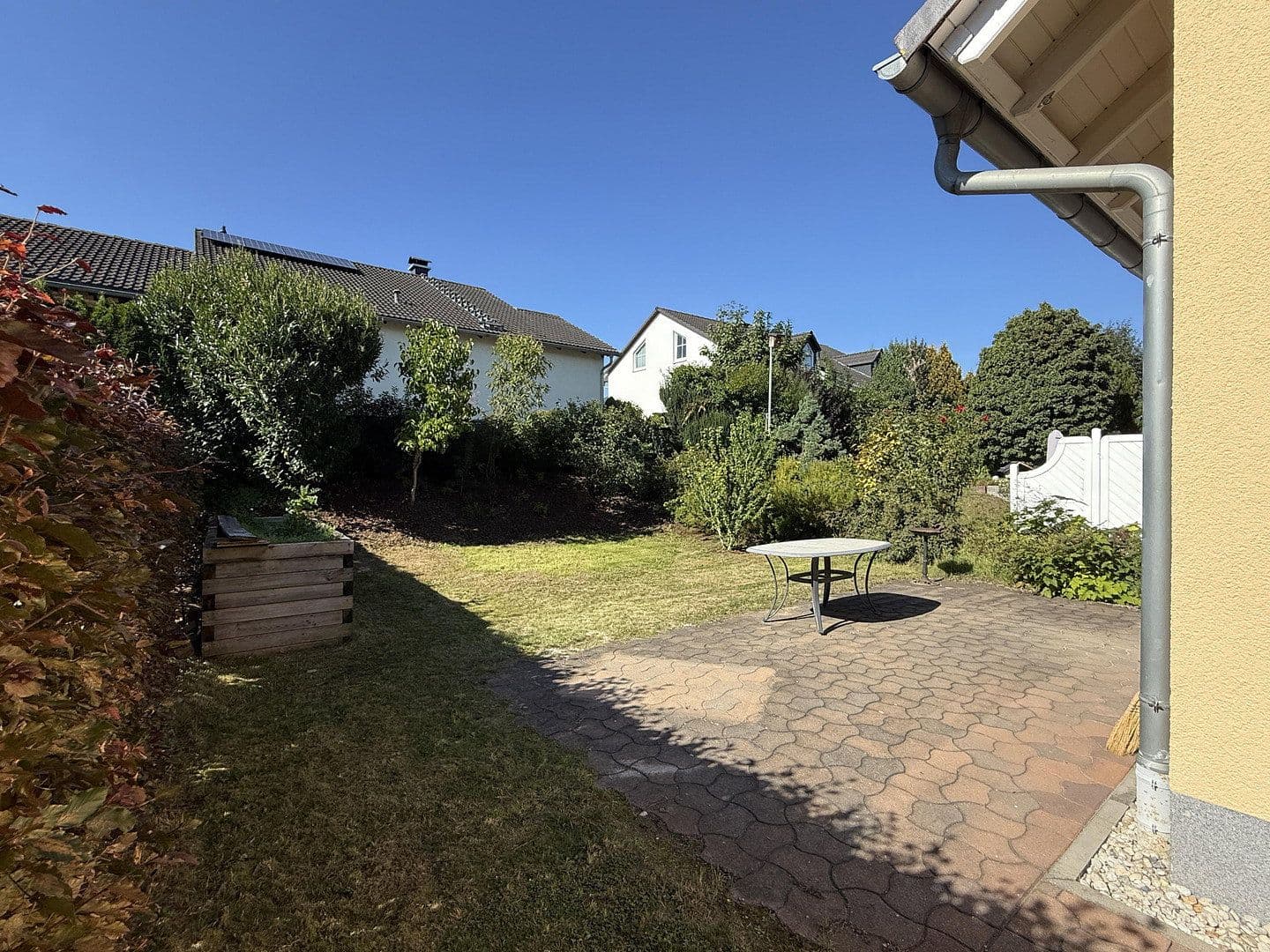 Prenájom domu 130 m², pozemek 250 m², Bad Köstritz, Durínsko Prenájom domu 130 m², pozemek 250 m², Bad Köstritz, Durínsko