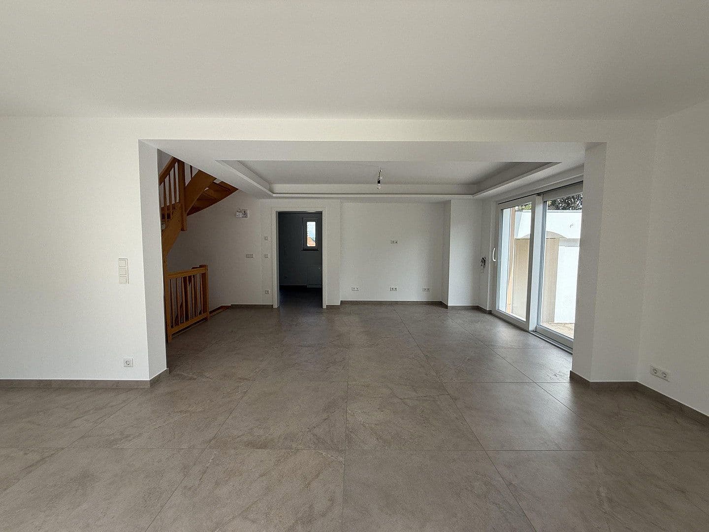 Prenájom domu 130 m², pozemek 250 m², Bad Köstritz, Durínsko Prenájom domu 130 m², pozemek 250 m², Bad Köstritz, Durínsko