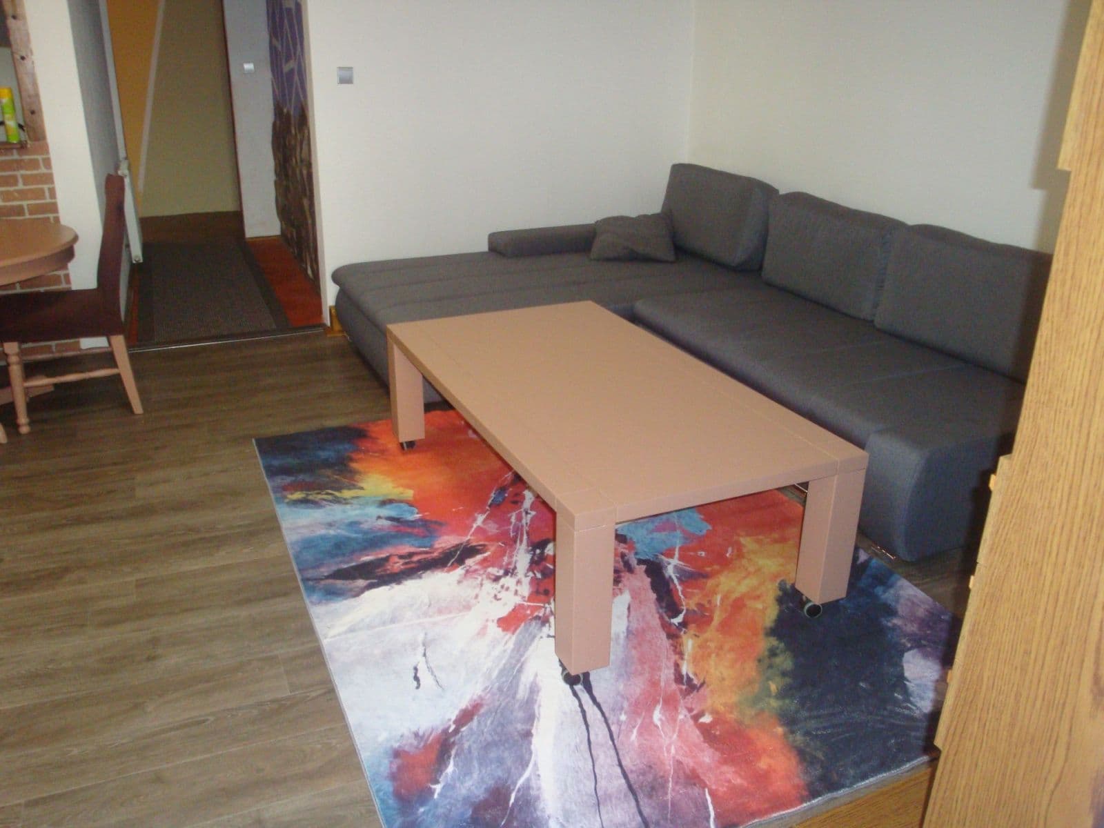 Prenájom bytu 2-izbový 70 m², Revoluční, Loket, Karlovarský kraj Prenájom bytu 2-izbový 70 m², Revoluční, Loket, Karlovarský kraj