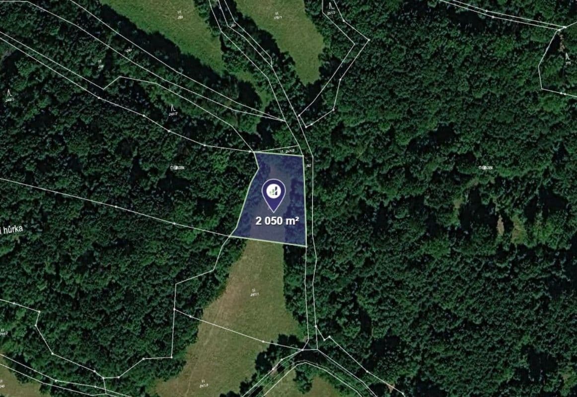 Predaj pozemku 3.661 m², Ústí nad Labem, Ústecký kraj Predaj pozemku 3.661 m², Ústí nad Labem, Ústecký kraj
