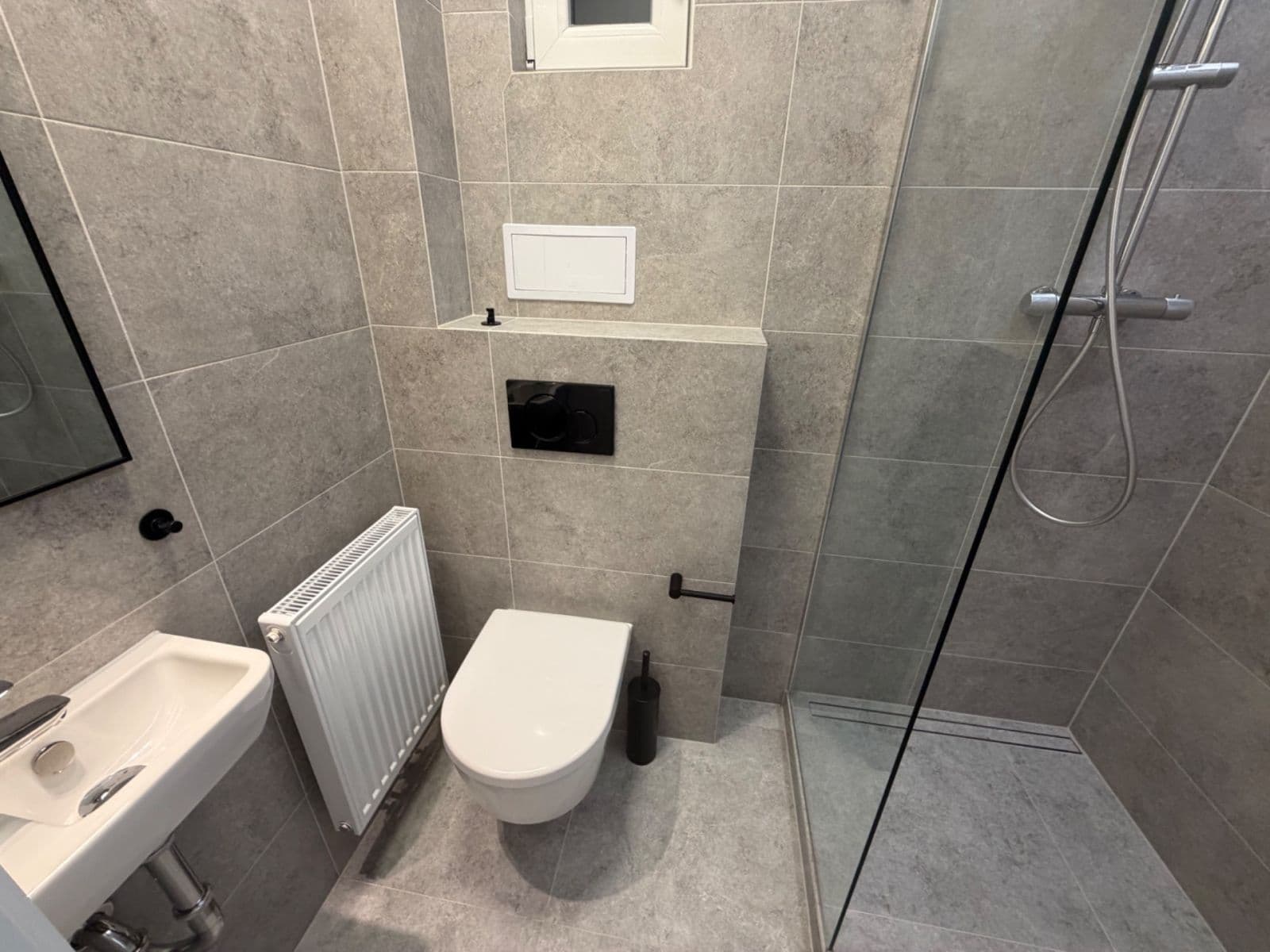 Prenájom bytu 3-izbový 78 m², Seifertova, Praha, Praha Prenájom bytu 3-izbový 78 m², Seifertova, Praha, Praha
