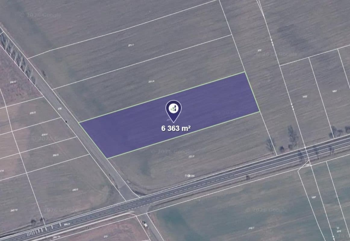 Predaj pozemku 2.121 m², Malíkovice, Středočeský kraj Predaj pozemku 2.121 m², Malíkovice, Středočeský kraj