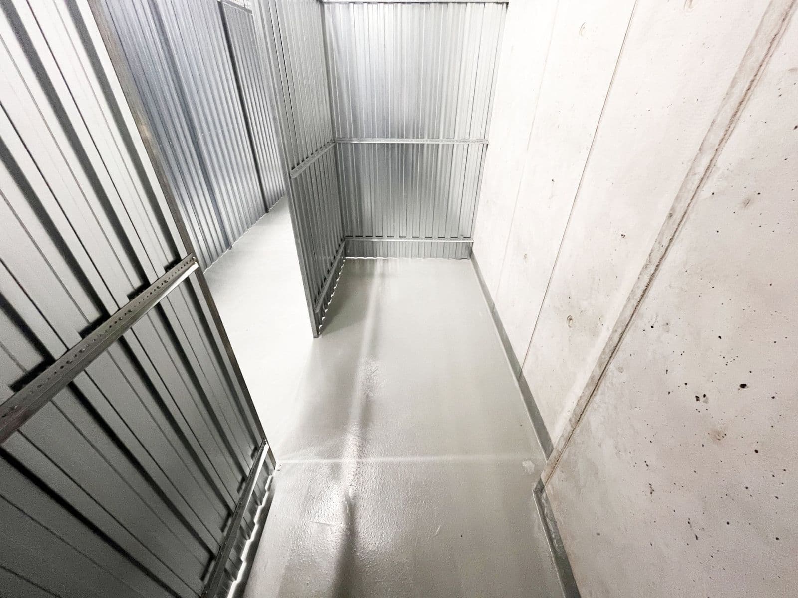 Prenájom bytu 1-izbový 37 m², U Komína, Praha, Praha Prenájom bytu 1-izbový 37 m², U Komína, Praha, Praha