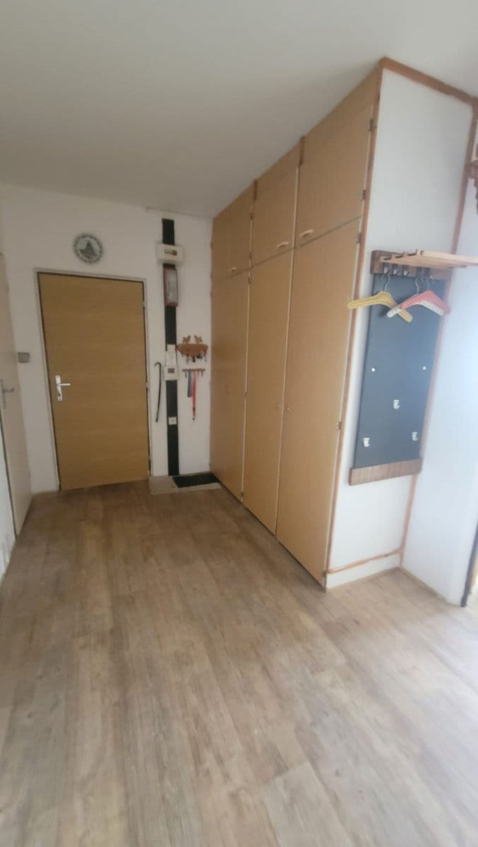 Prenájom bytu 3-izbový 78 m², Hodonínská, Plzeň, Plzeňský kraj Prenájom bytu 3-izbový 78 m², Hodonínská, Plzeň, Plzeňský kraj