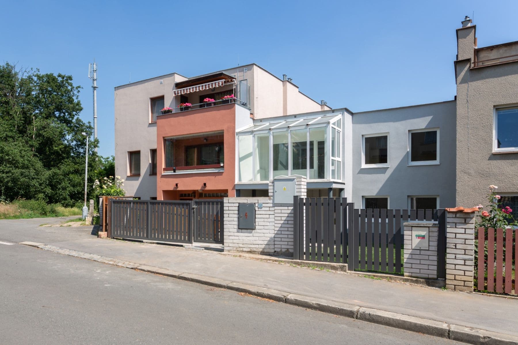 Predaj domu 200 m², pozemek 310 m², Vejražkova, Praha, Praha Predaj domu 200 m², pozemek 310 m², Vejražkova, Praha, Praha