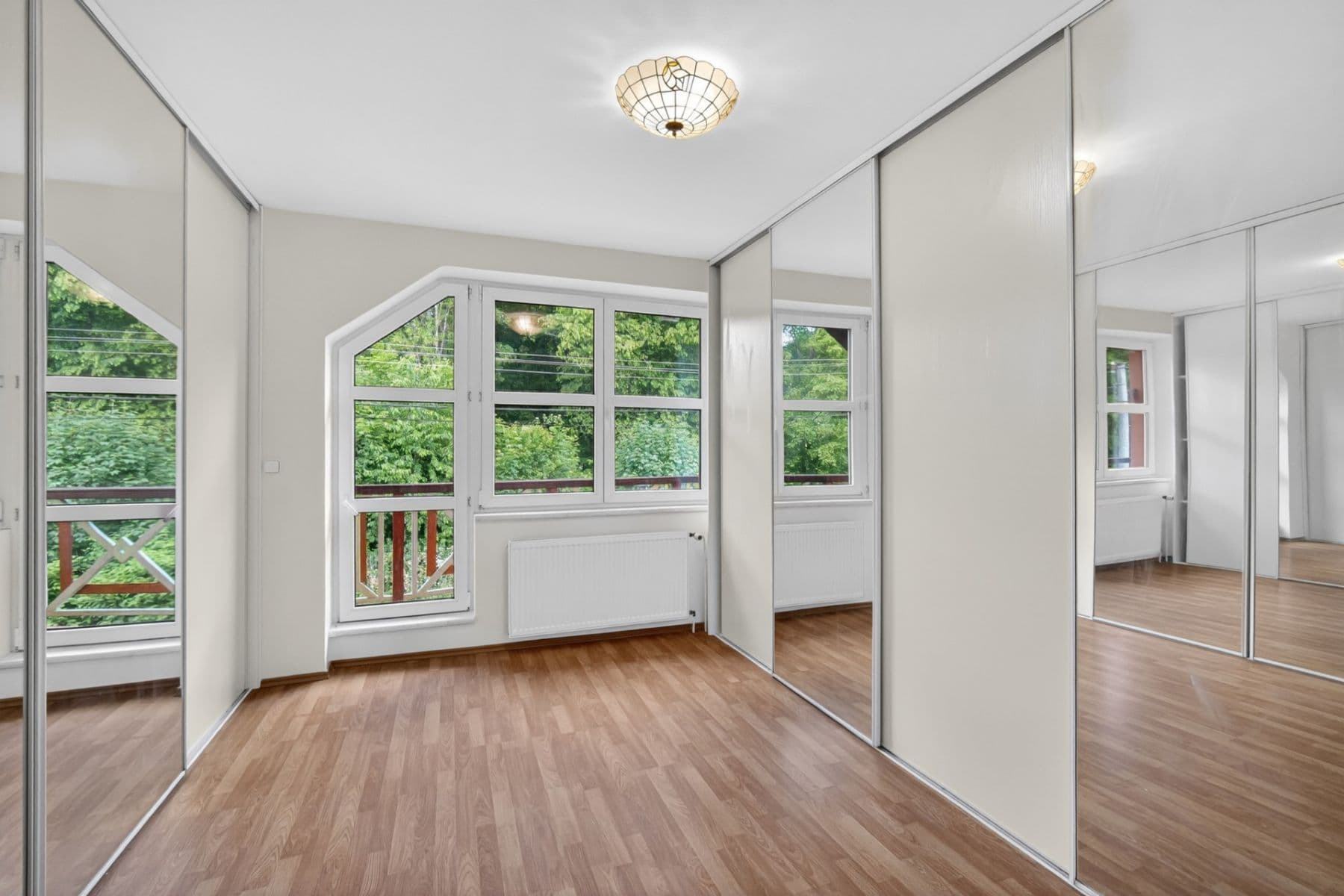 Predaj domu 520 m², pozemek 864 m², Mánesova, Dubí, Ústecký kraj Predaj domu 520 m², pozemek 864 m², Mánesova, Dubí, Ústecký kraj