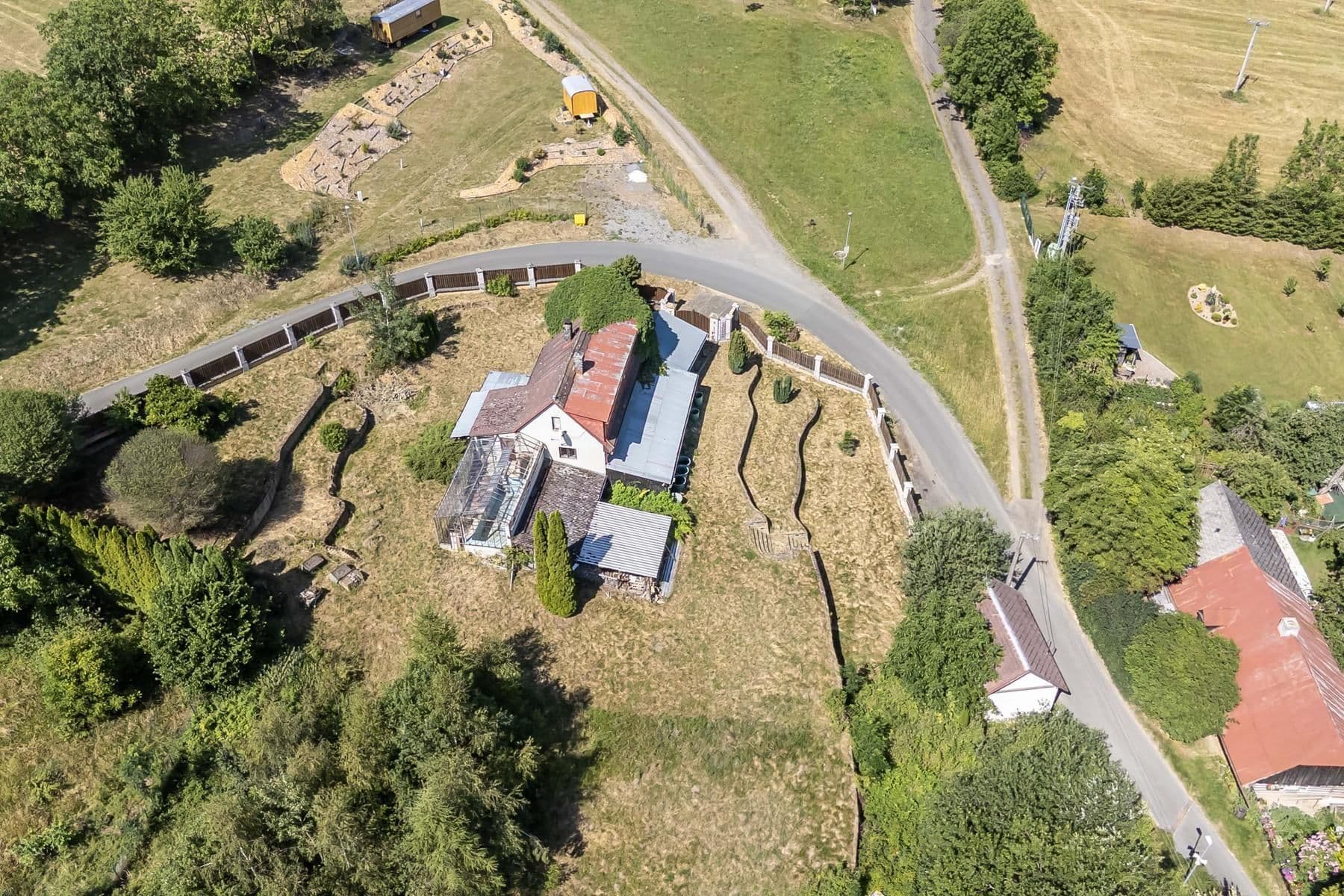 Predaj rekreačného objektu 140 m², pozemek 1.909 m², Javor, Plzeňský kraj Predaj rekreačného objektu 140 m², pozemek 1.909 m², Javor, Plzeňský kraj