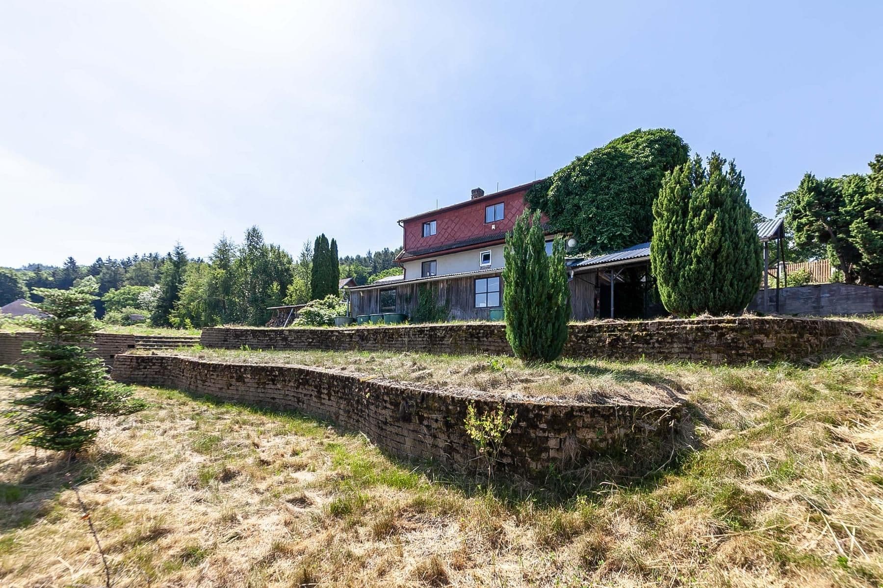 Predaj rekreačného objektu 140 m², pozemek 1.909 m², Javor, Plzeňský kraj Predaj rekreačného objektu 140 m², pozemek 1.909 m², Javor, Plzeňský kraj
