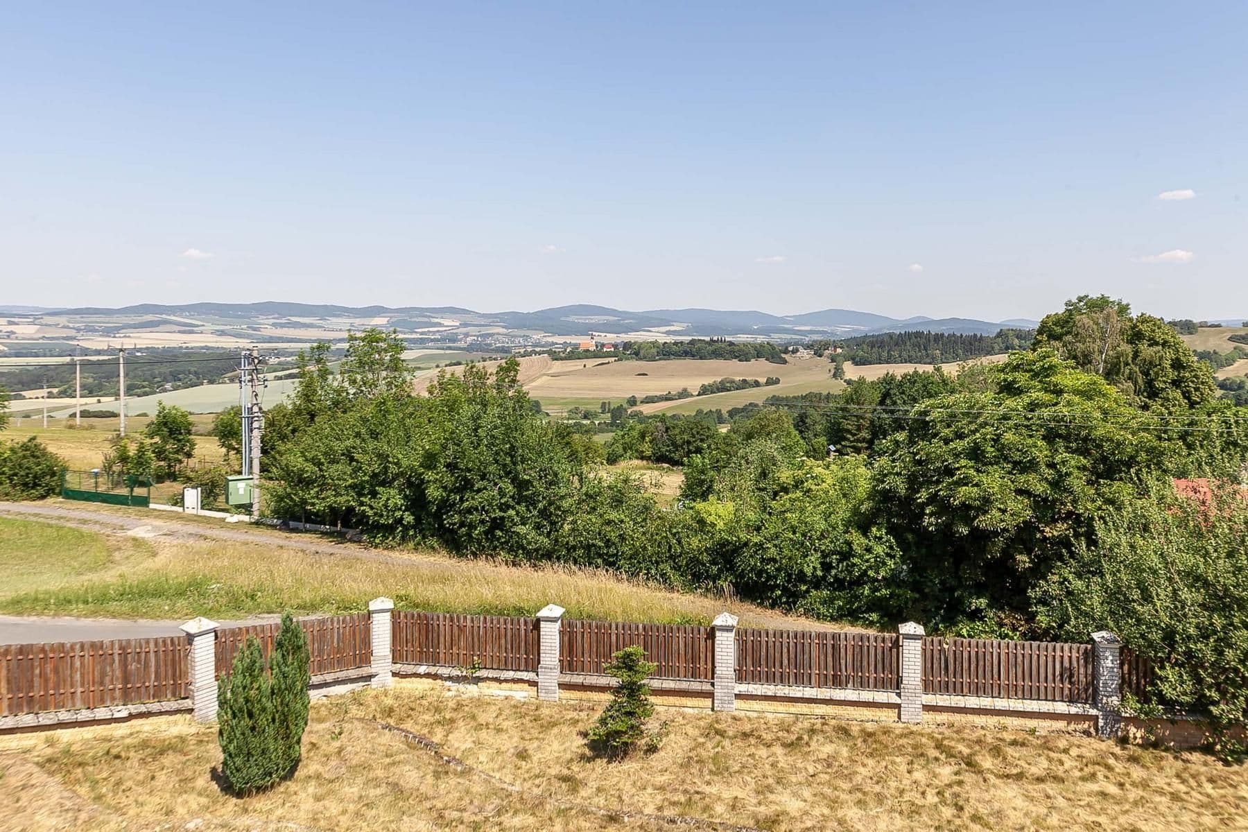 Predaj rekreačného objektu 140 m², pozemek 1.909 m², Javor, Plzeňský kraj Predaj rekreačného objektu 140 m², pozemek 1.909 m², Javor, Plzeňský kraj