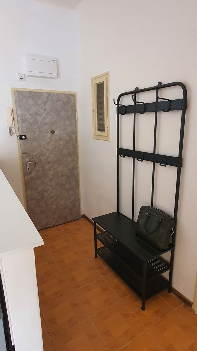 Prenájom bytu 2-izbový 54 m², Vršovická, Praha, Praha Prenájom bytu 2-izbový 54 m², Vršovická, Praha, Praha