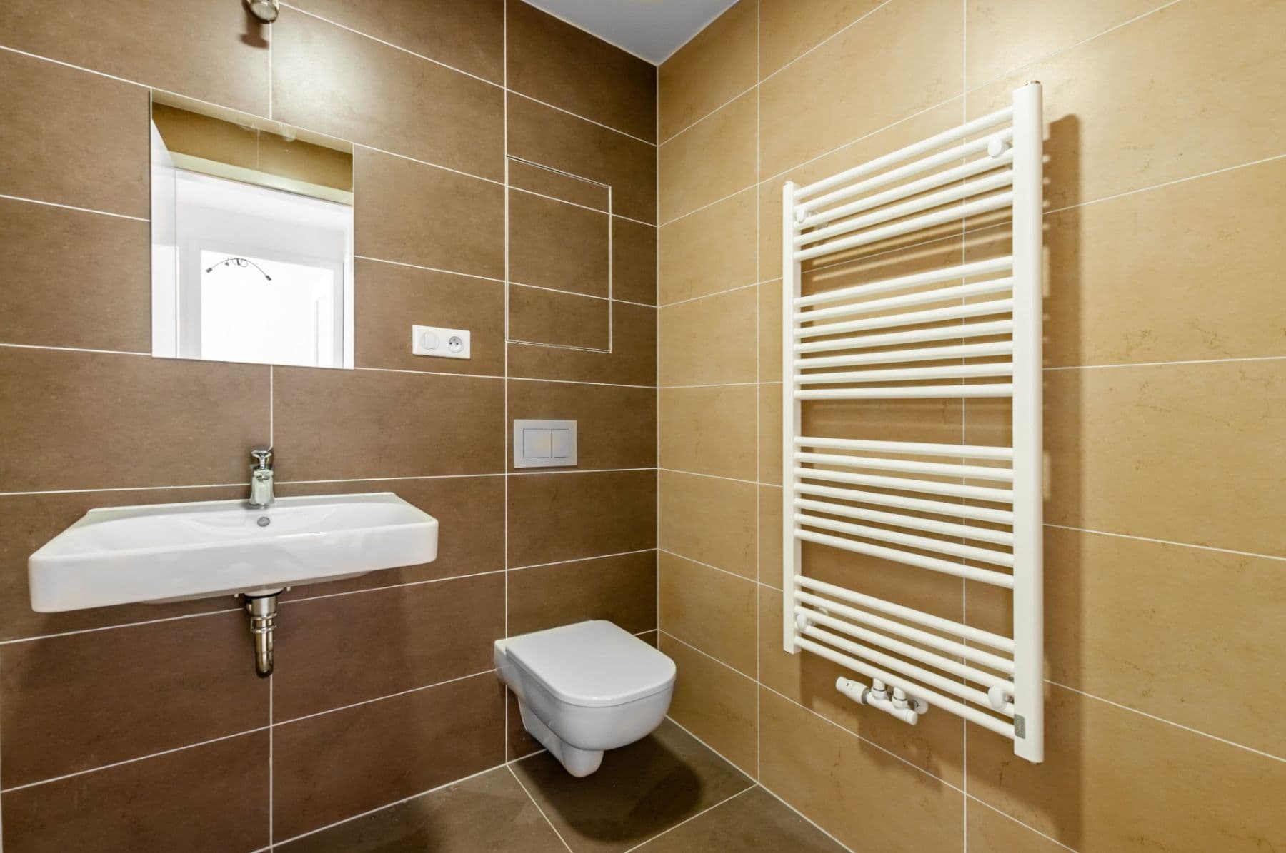 Prenájom bytu 2-izbový 53 m², Univerzitní, Praha, Praha Prenájom bytu 2-izbový 53 m², Univerzitní, Praha, Praha